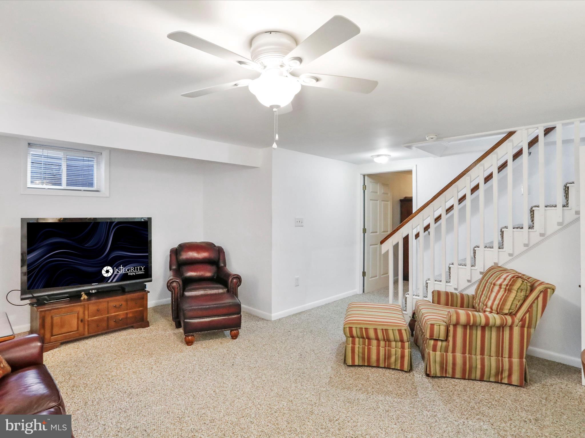 HAWTHORNE HEIGHTS - Residential