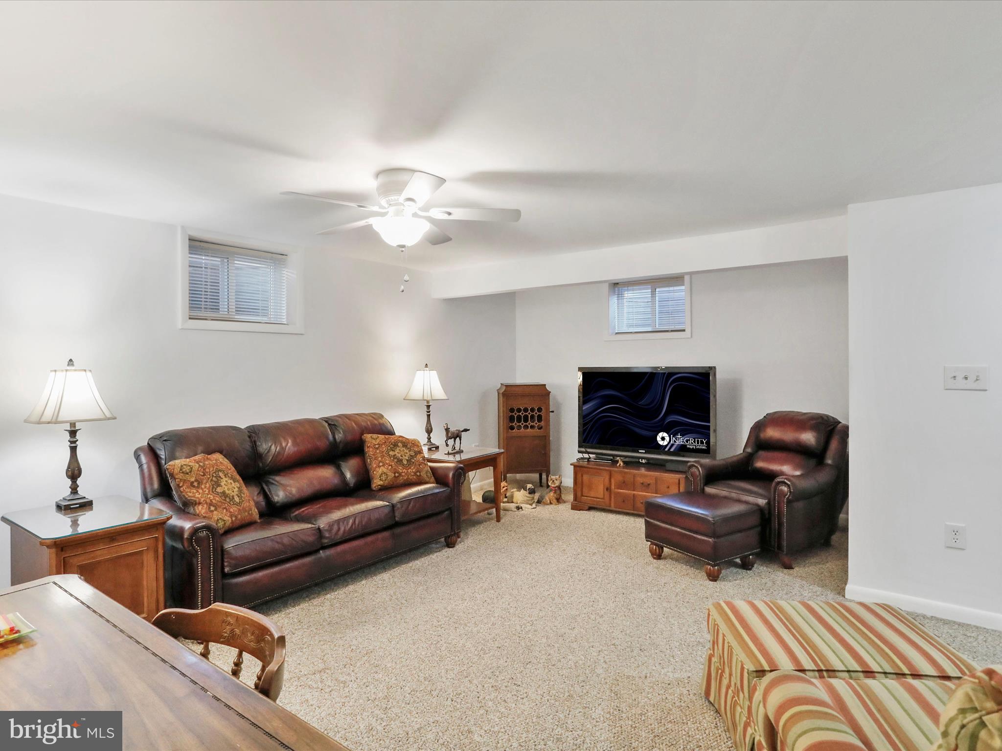 HAWTHORNE HEIGHTS - Residential