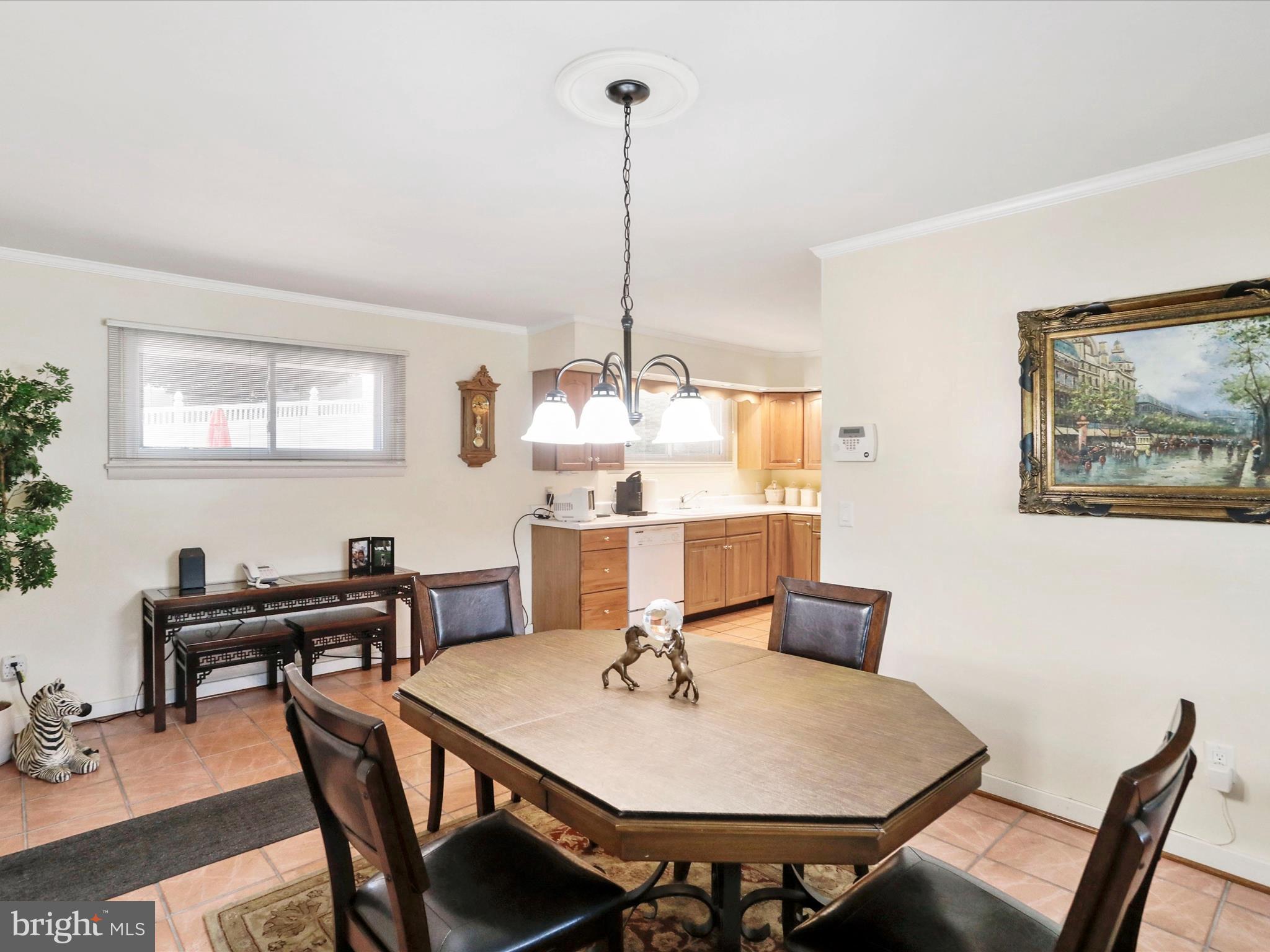 HAWTHORNE HEIGHTS - Residential