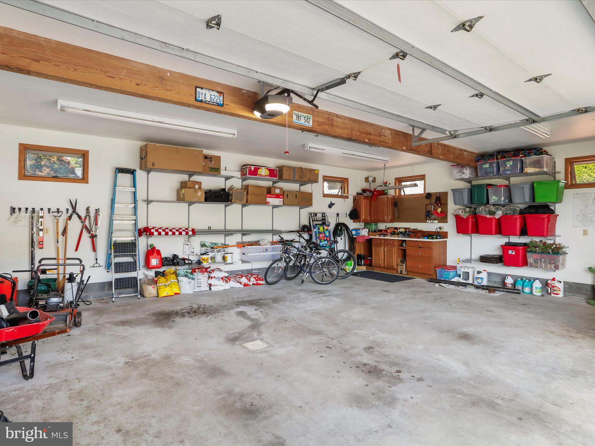 HAWTHORNE HEIGHTS - Residential