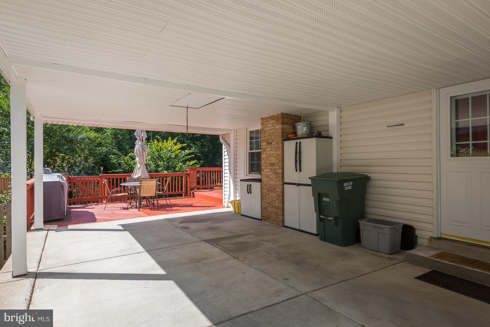 LAKE RIDGE PART 1 - Residential