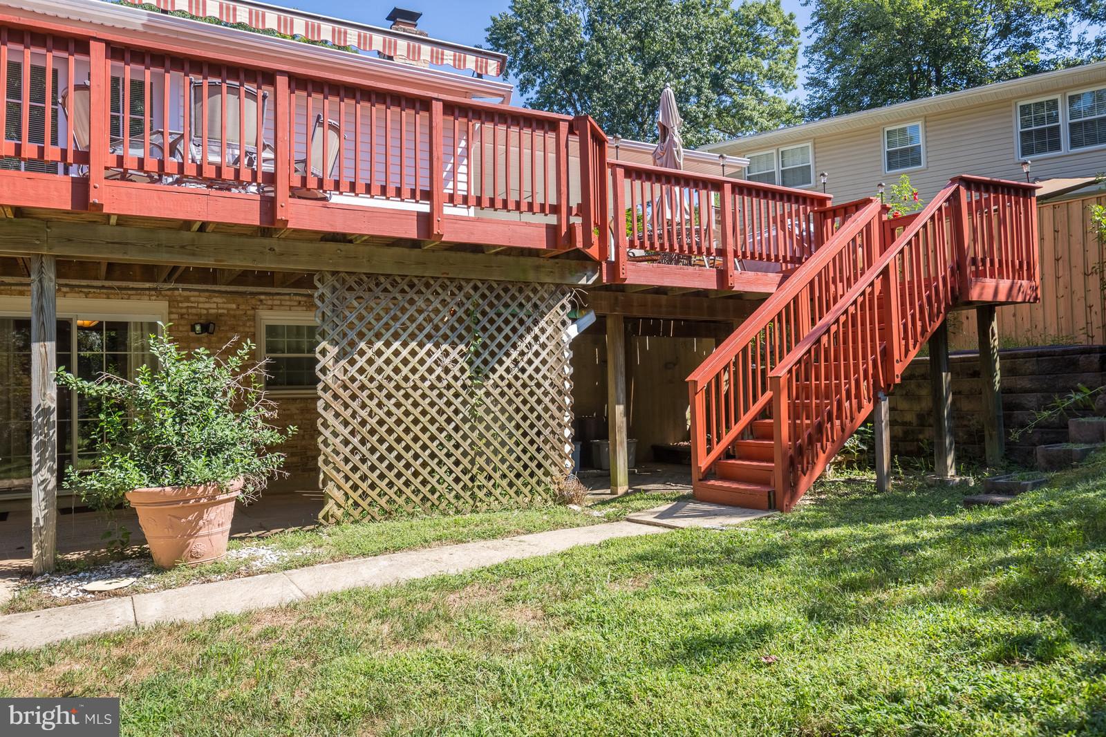 LAKE RIDGE PART 1 - Residential