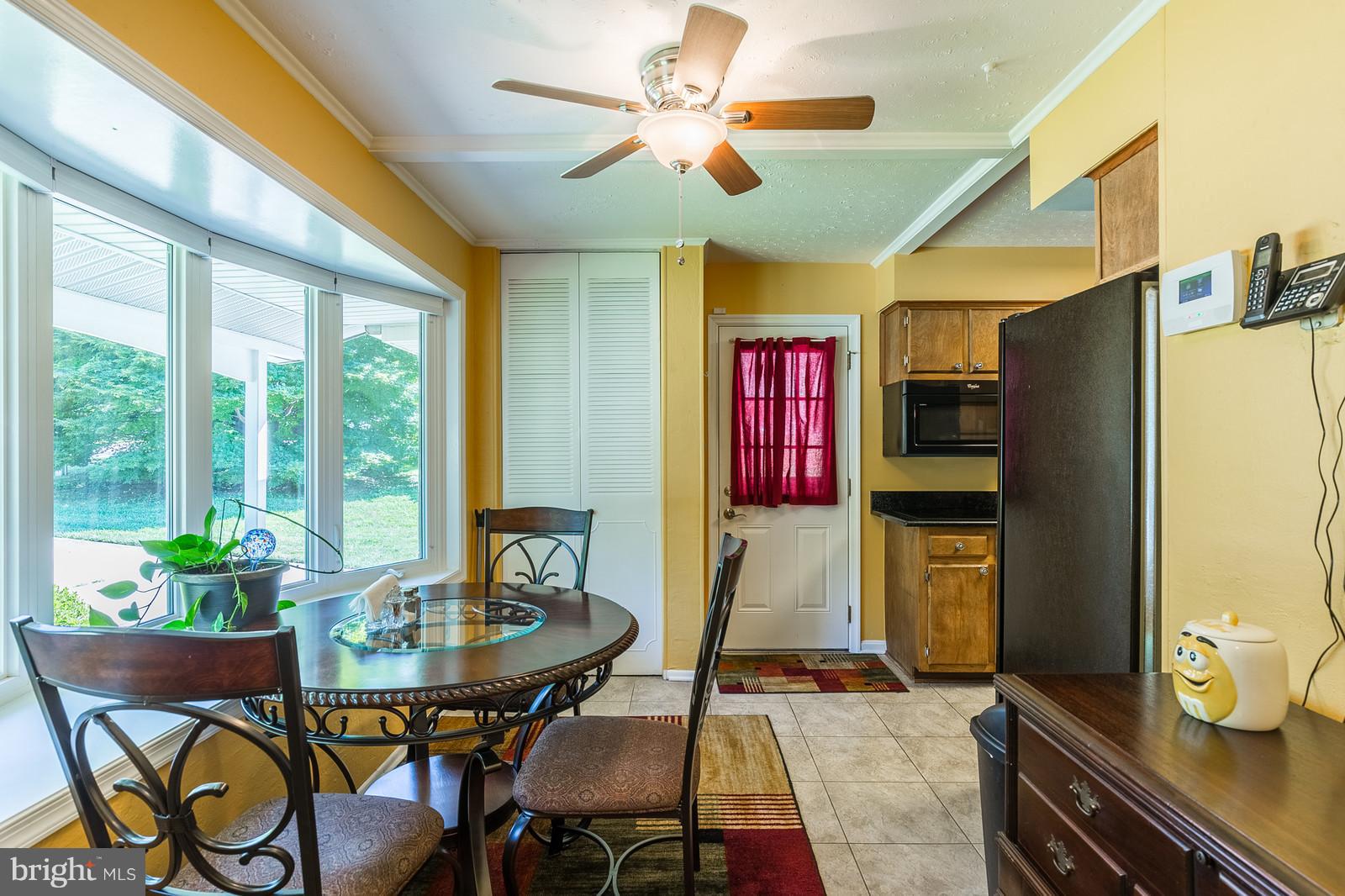 LAKE RIDGE PART 1 - Residential