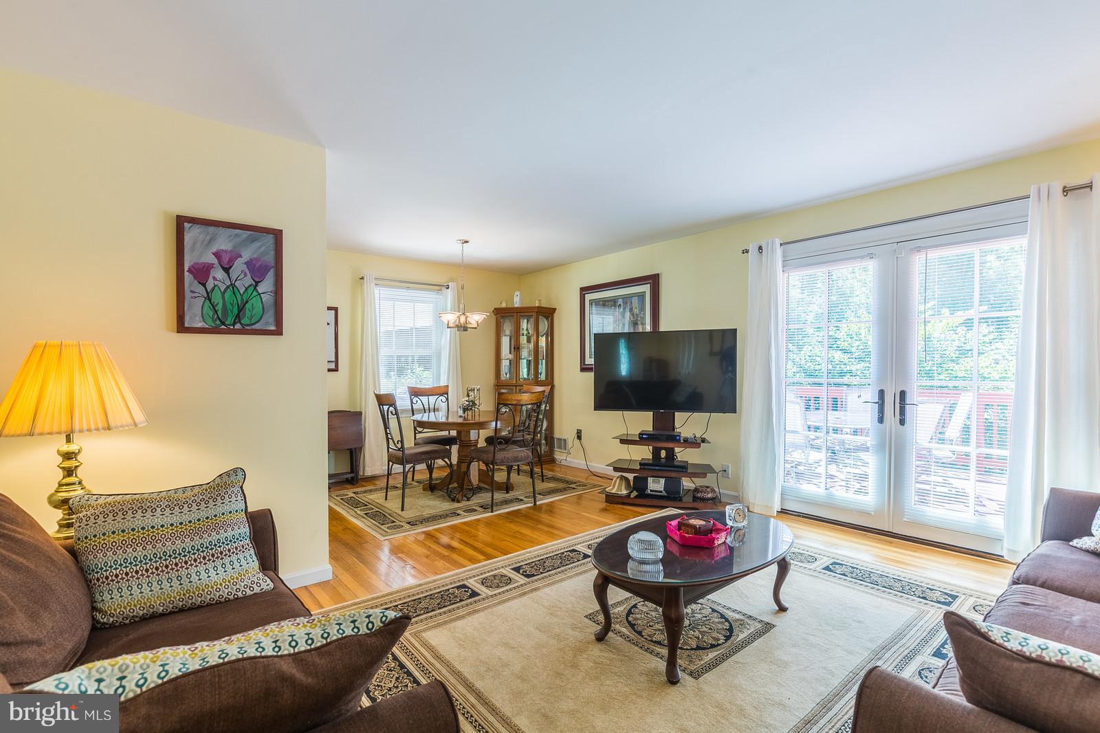 LAKE RIDGE PART 1 - Residential