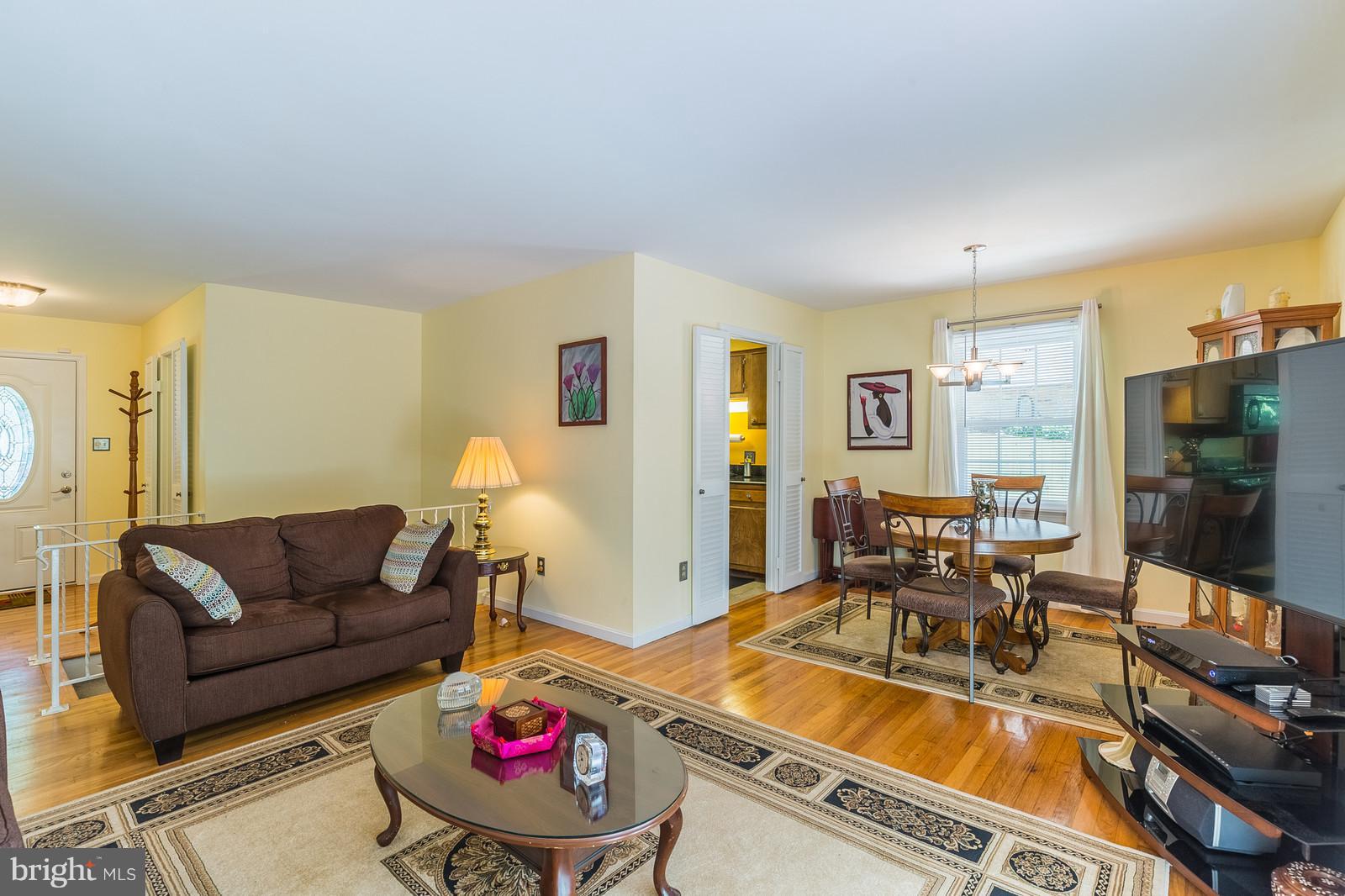 LAKE RIDGE PART 1 - Residential