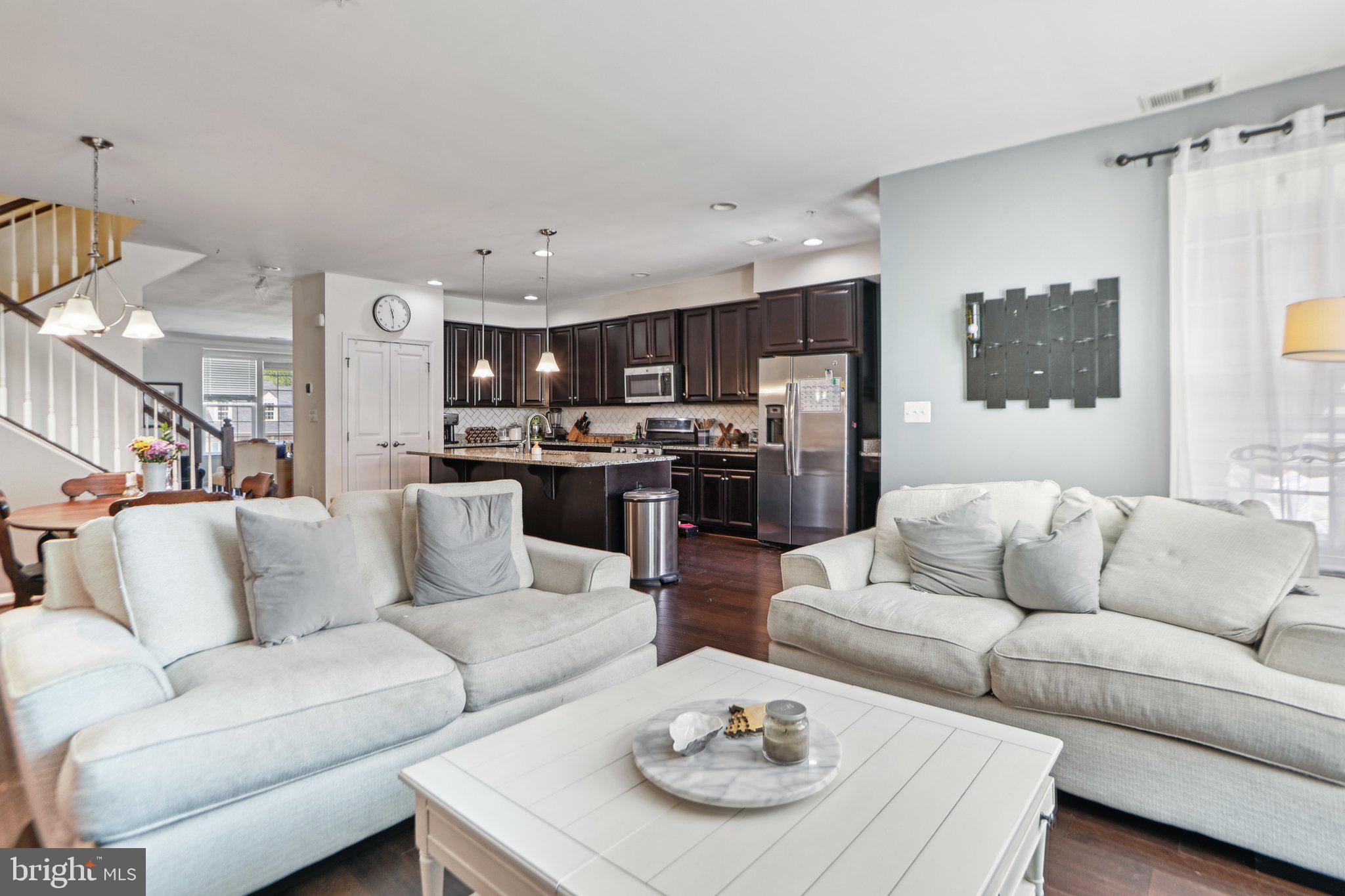8219 GREENBELT STATION PARKWAY 310K