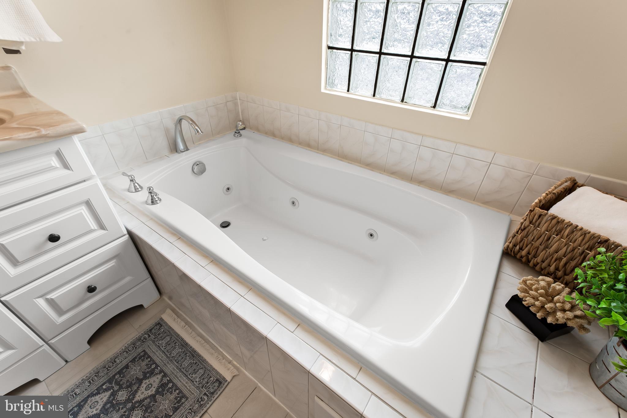 RESERVOIR HILL - Residential