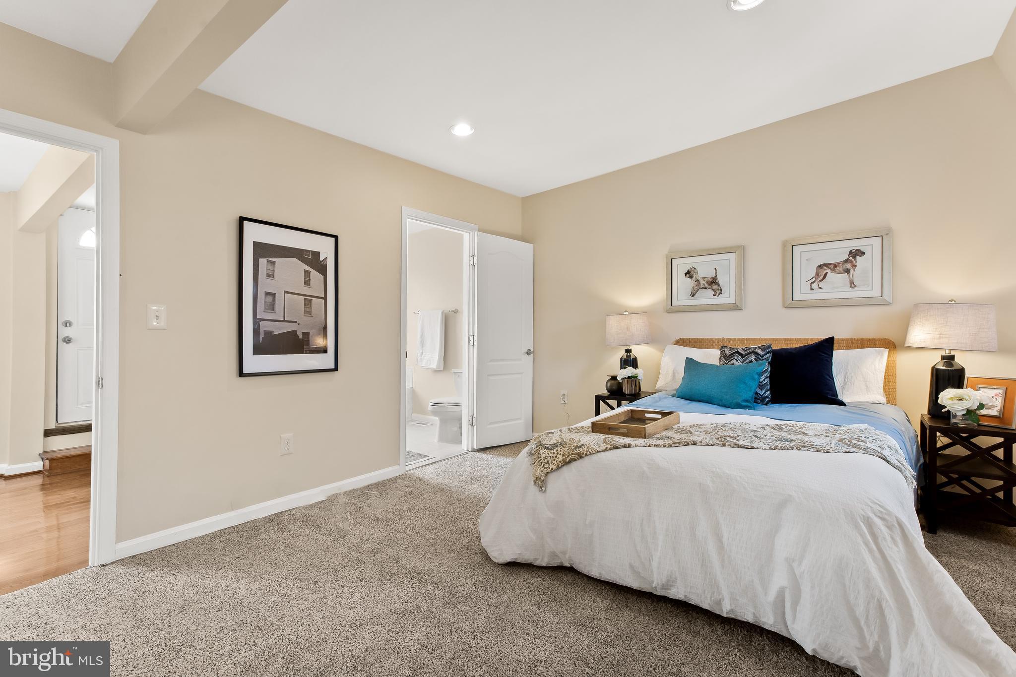 RESERVOIR HILL - Residential