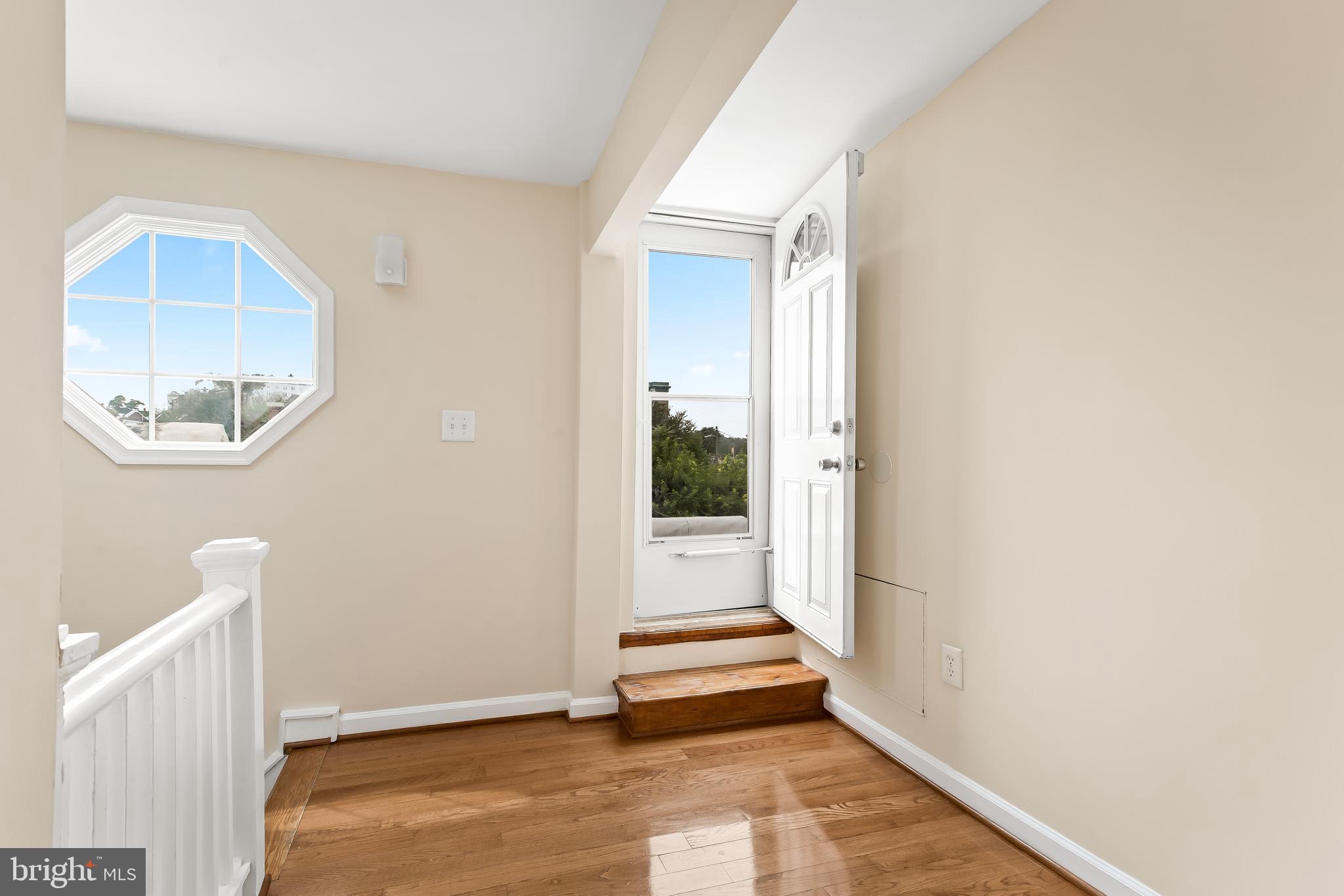 RESERVOIR HILL - Residential