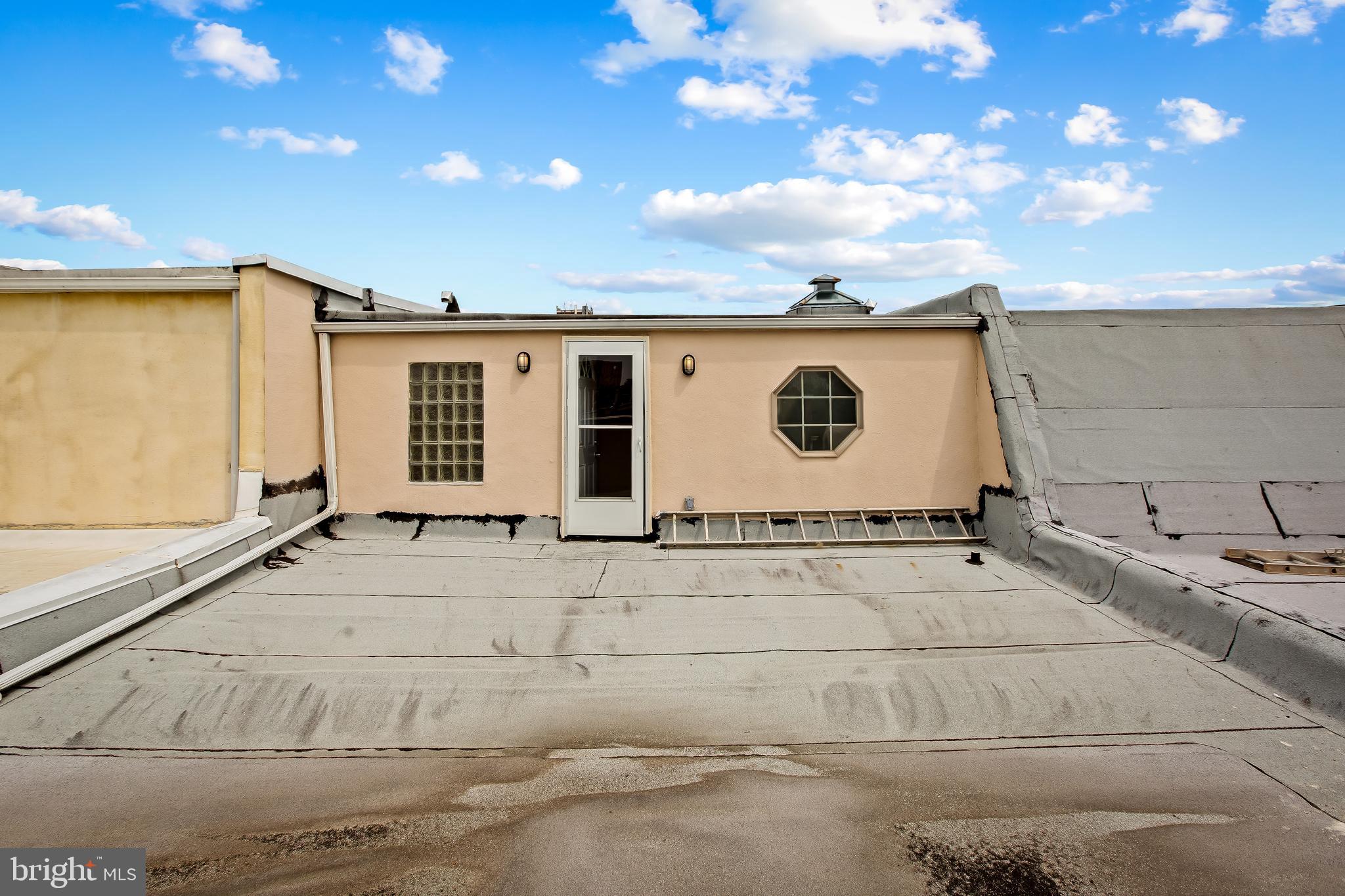 RESERVOIR HILL - Residential