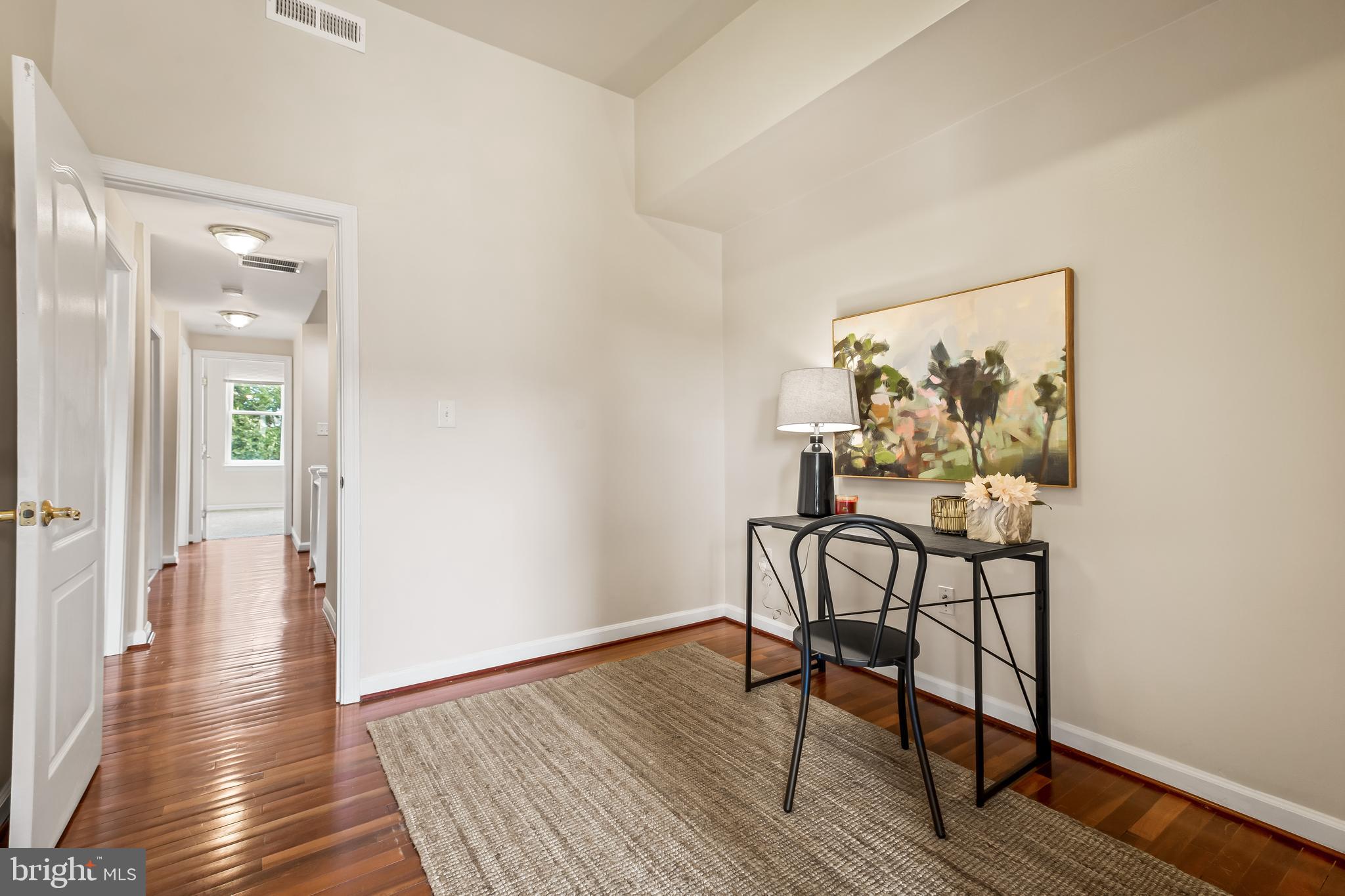 RESERVOIR HILL - Residential