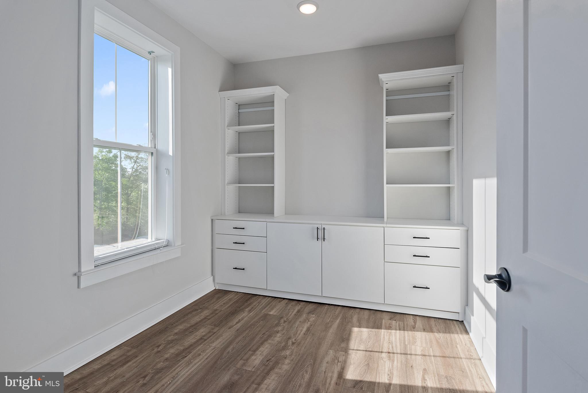 ELEMENT AT MILL CREEK - Residential