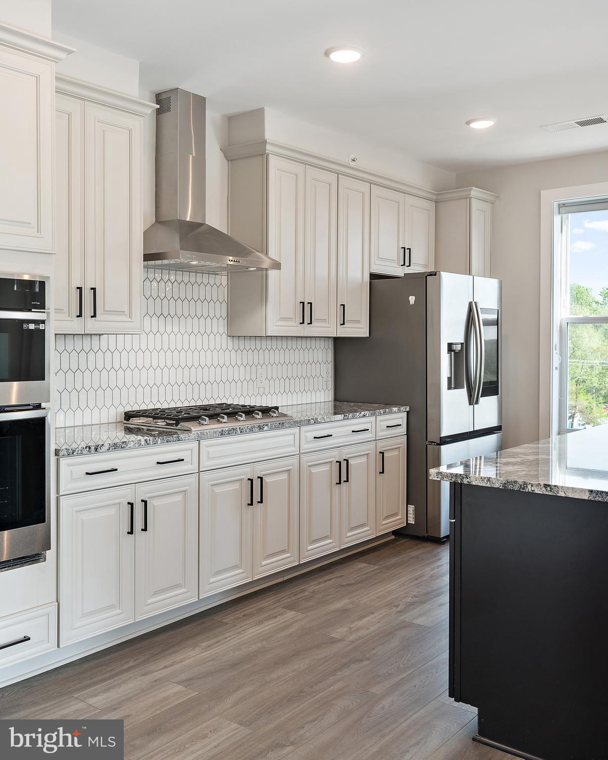 ELEMENT AT MILL CREEK - Residential