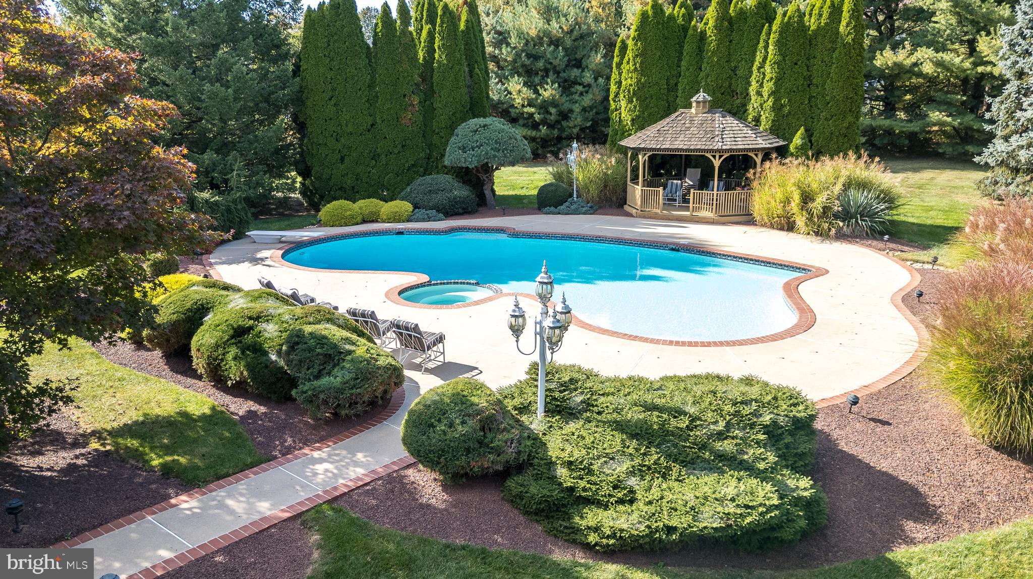 HIGHSPIRE - Residential