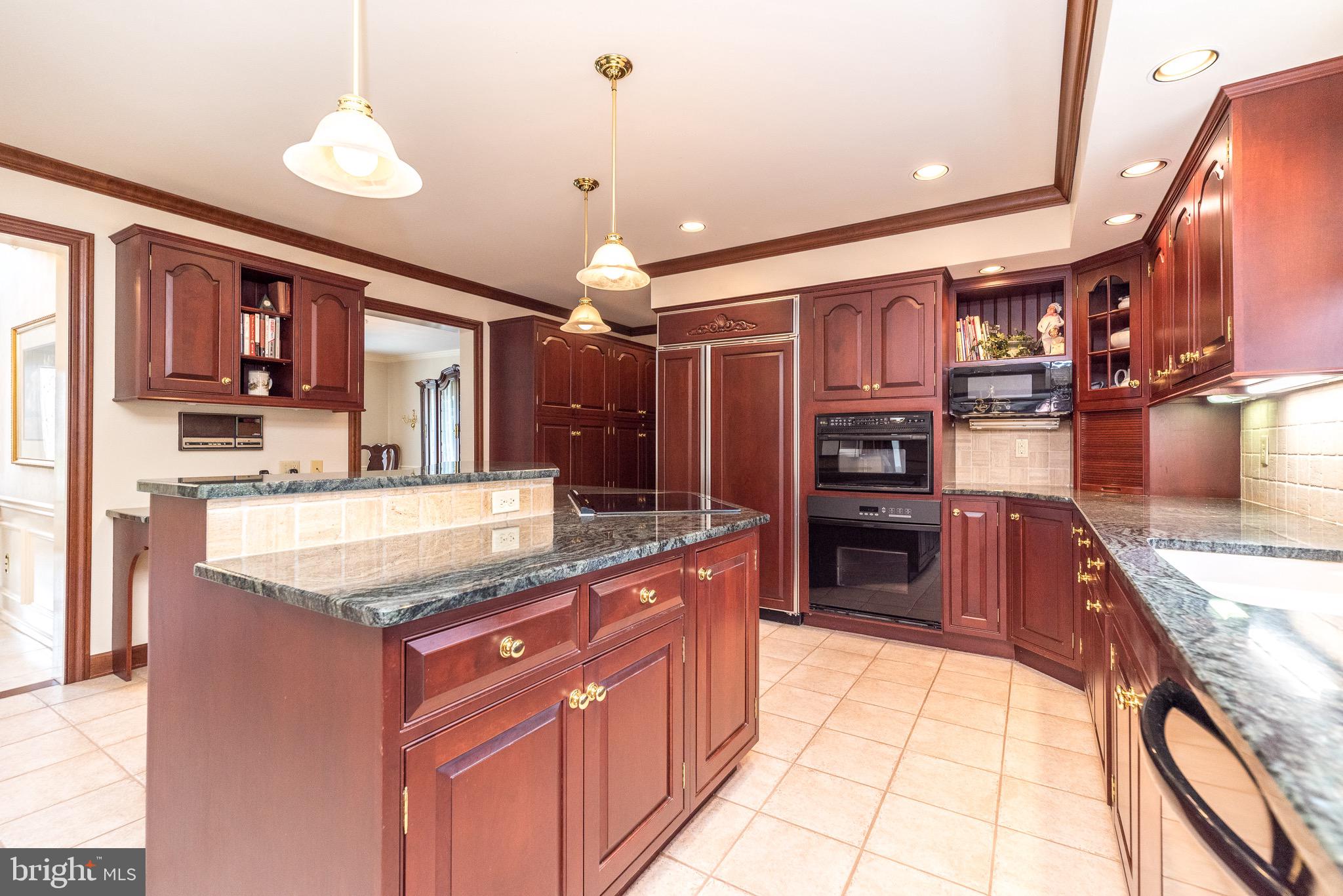 HIGHSPIRE - Residential