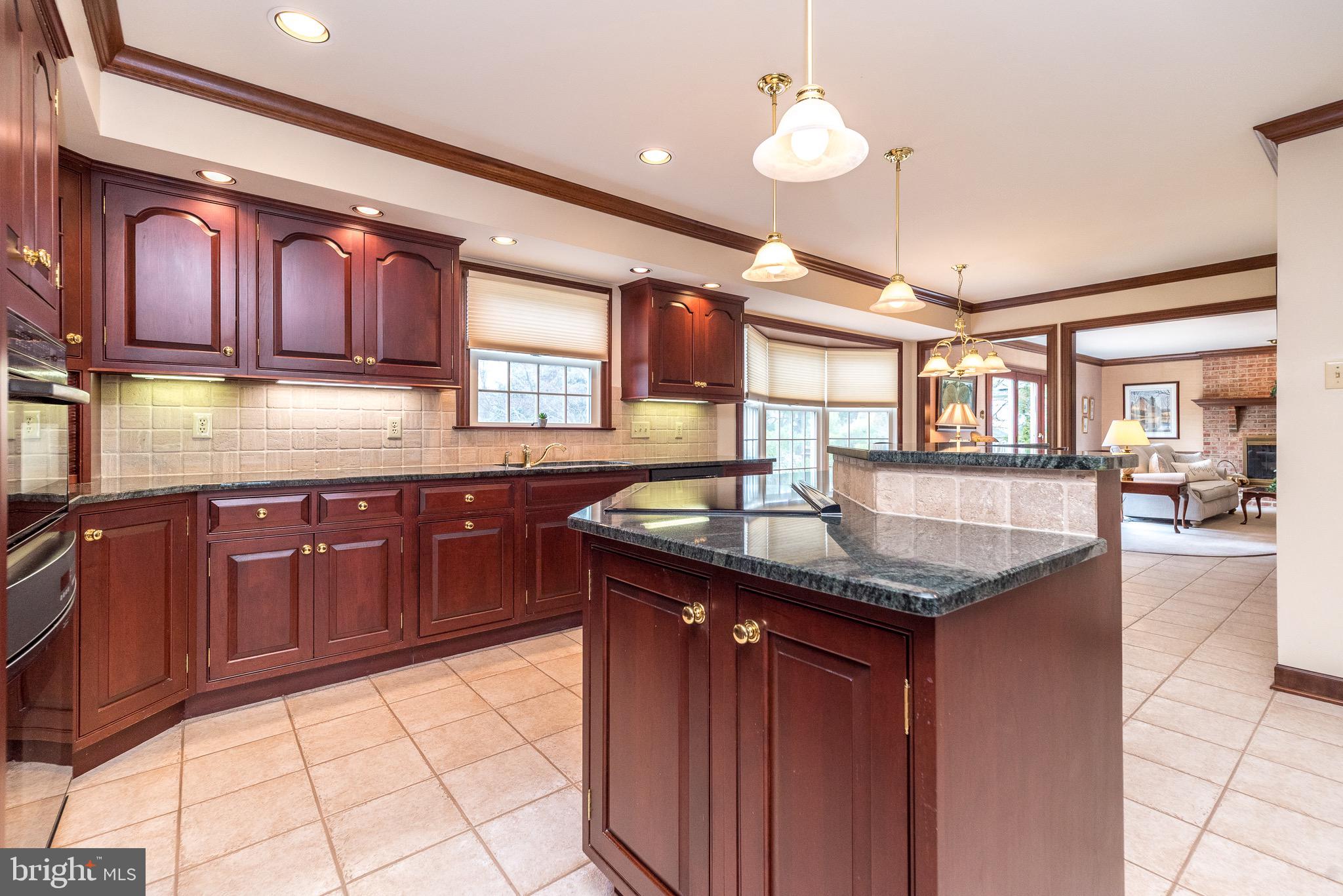 HIGHSPIRE - Residential