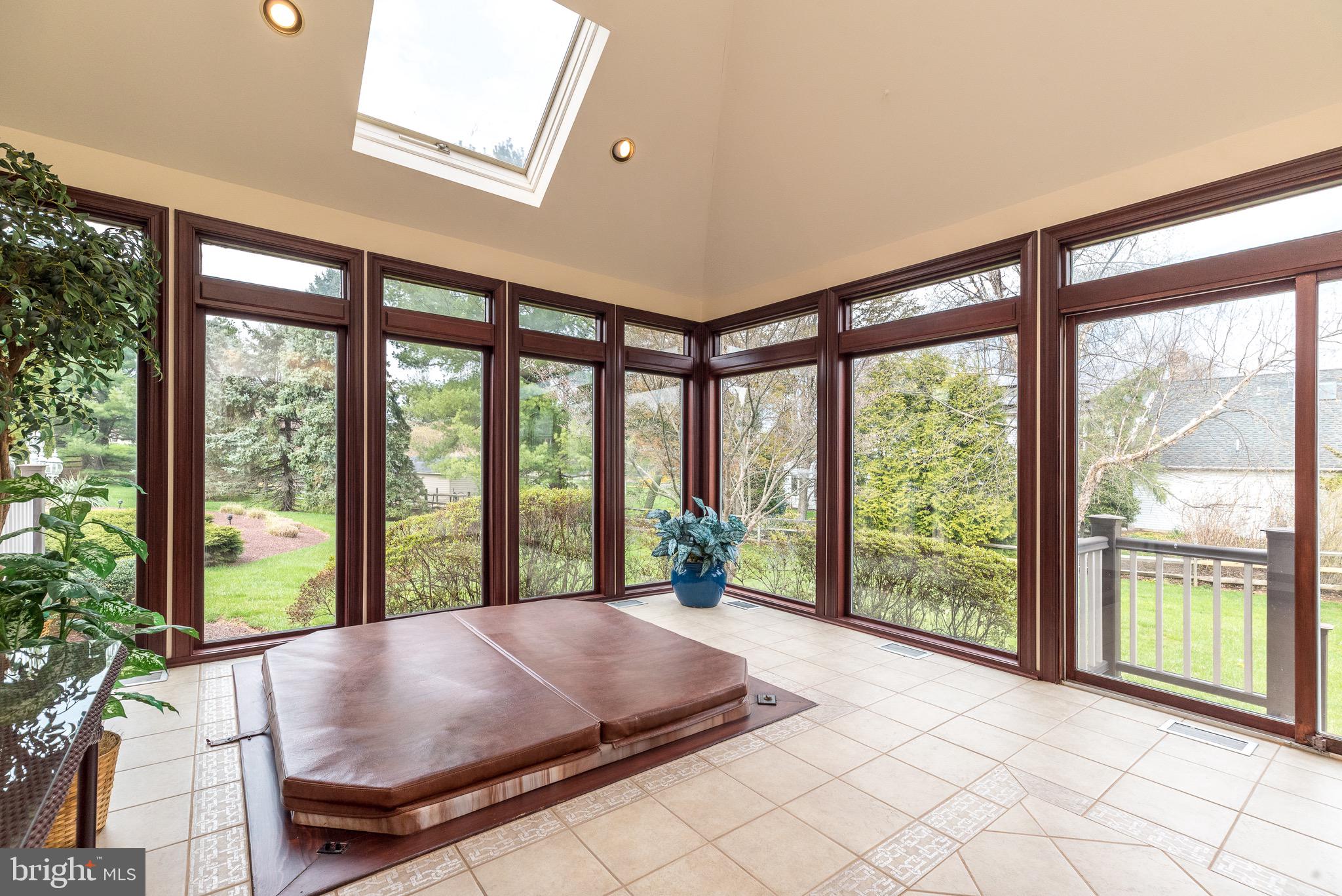 HIGHSPIRE - Residential