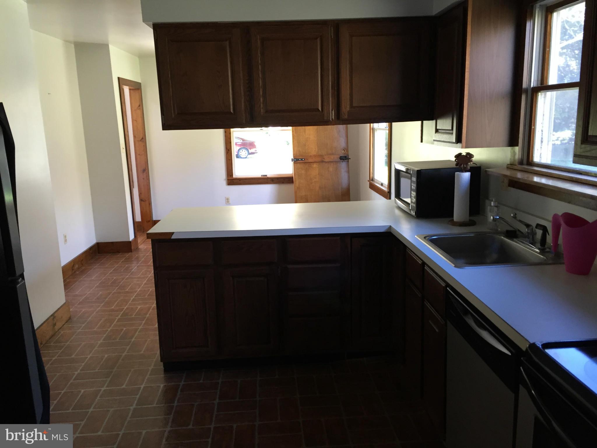 ANCHORAGE ACRES - Residential