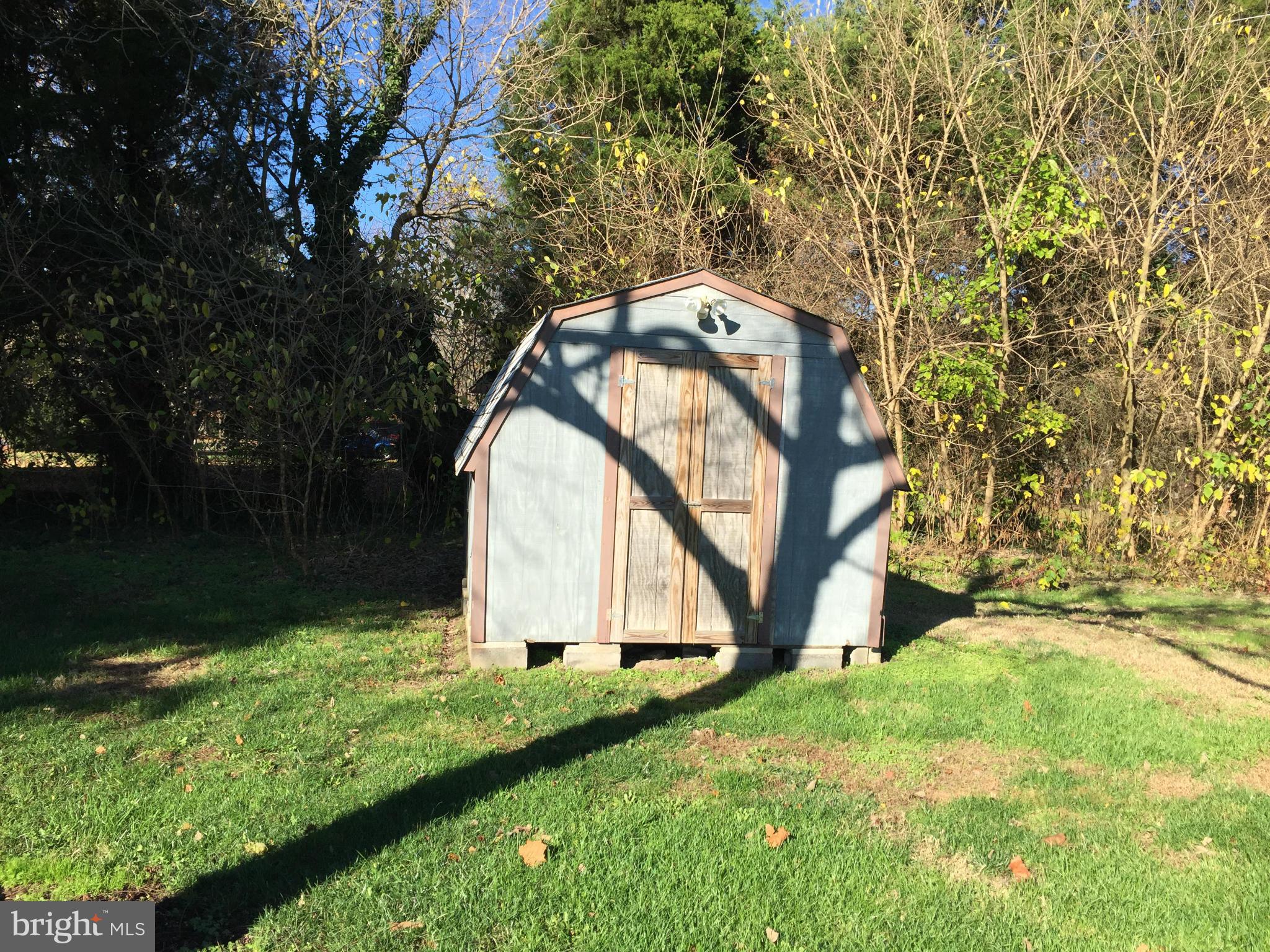 ANCHORAGE ACRES - Residential