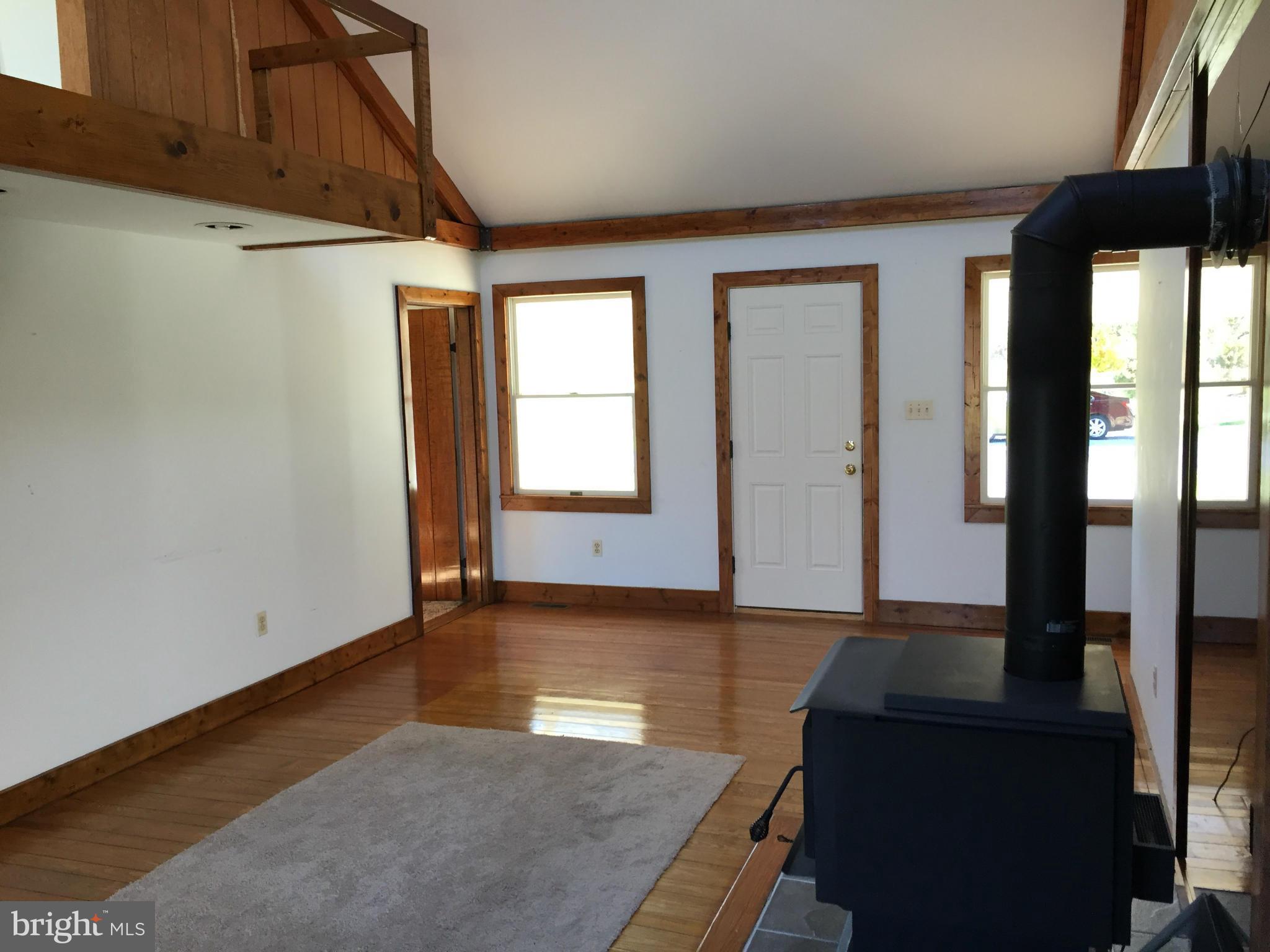 ANCHORAGE ACRES - Residential