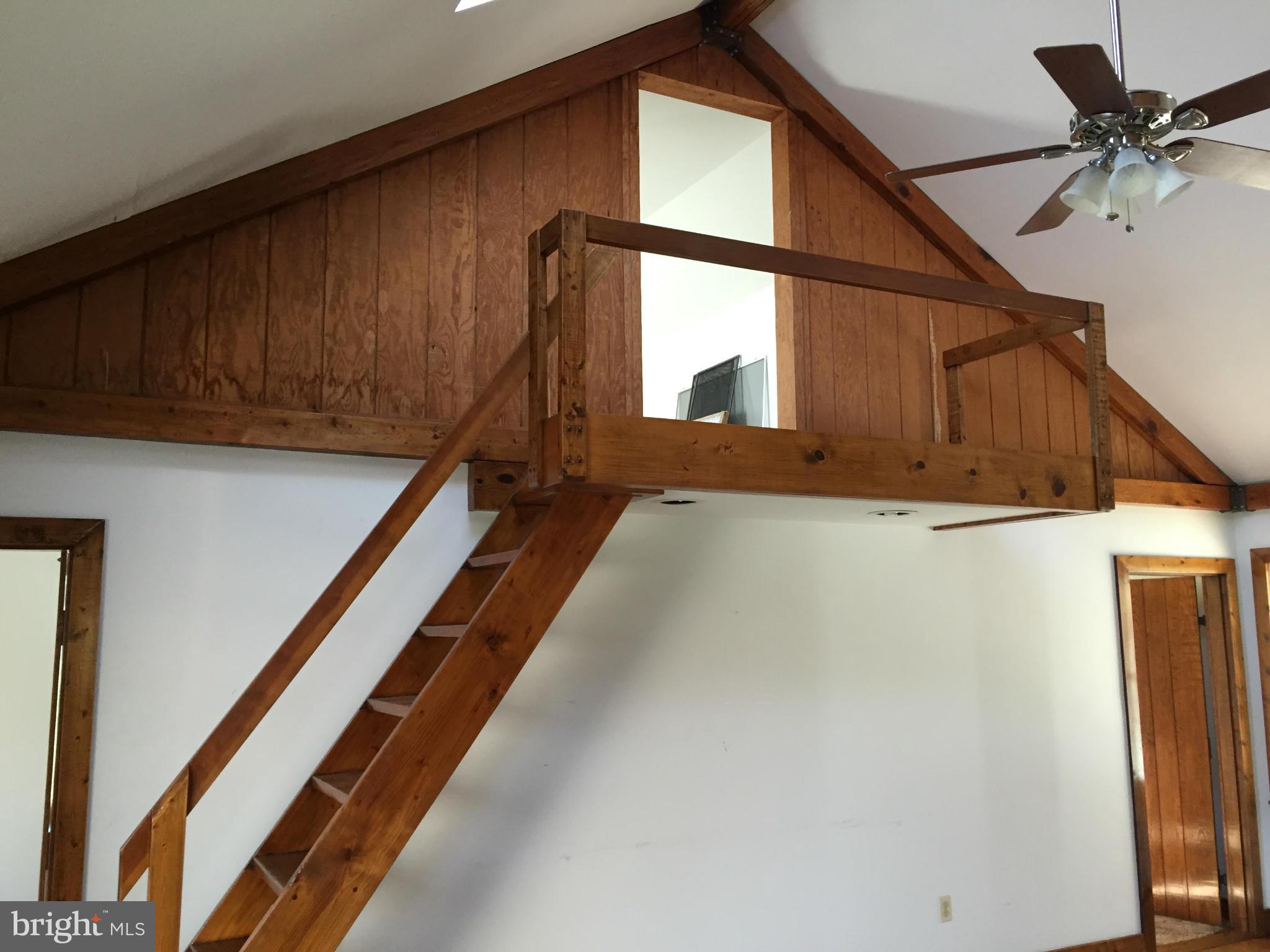 ANCHORAGE ACRES - Residential