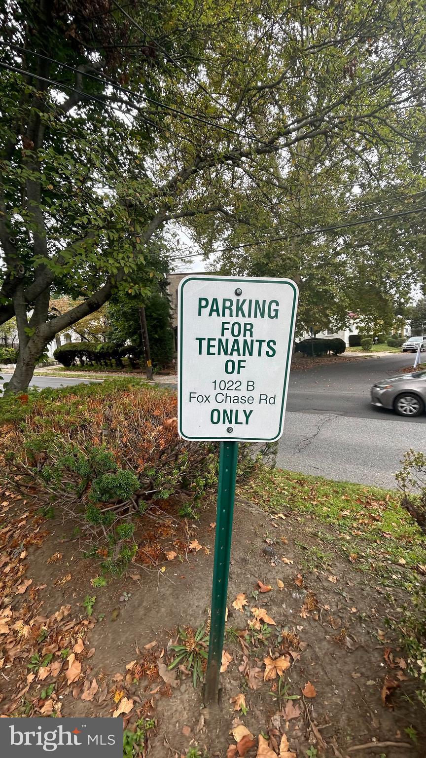 ROCKLEDGE - Residential Lease