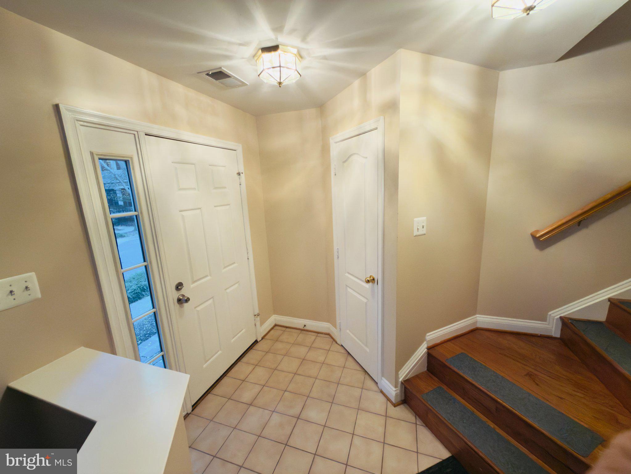 205 GARDEN VIEW WAY