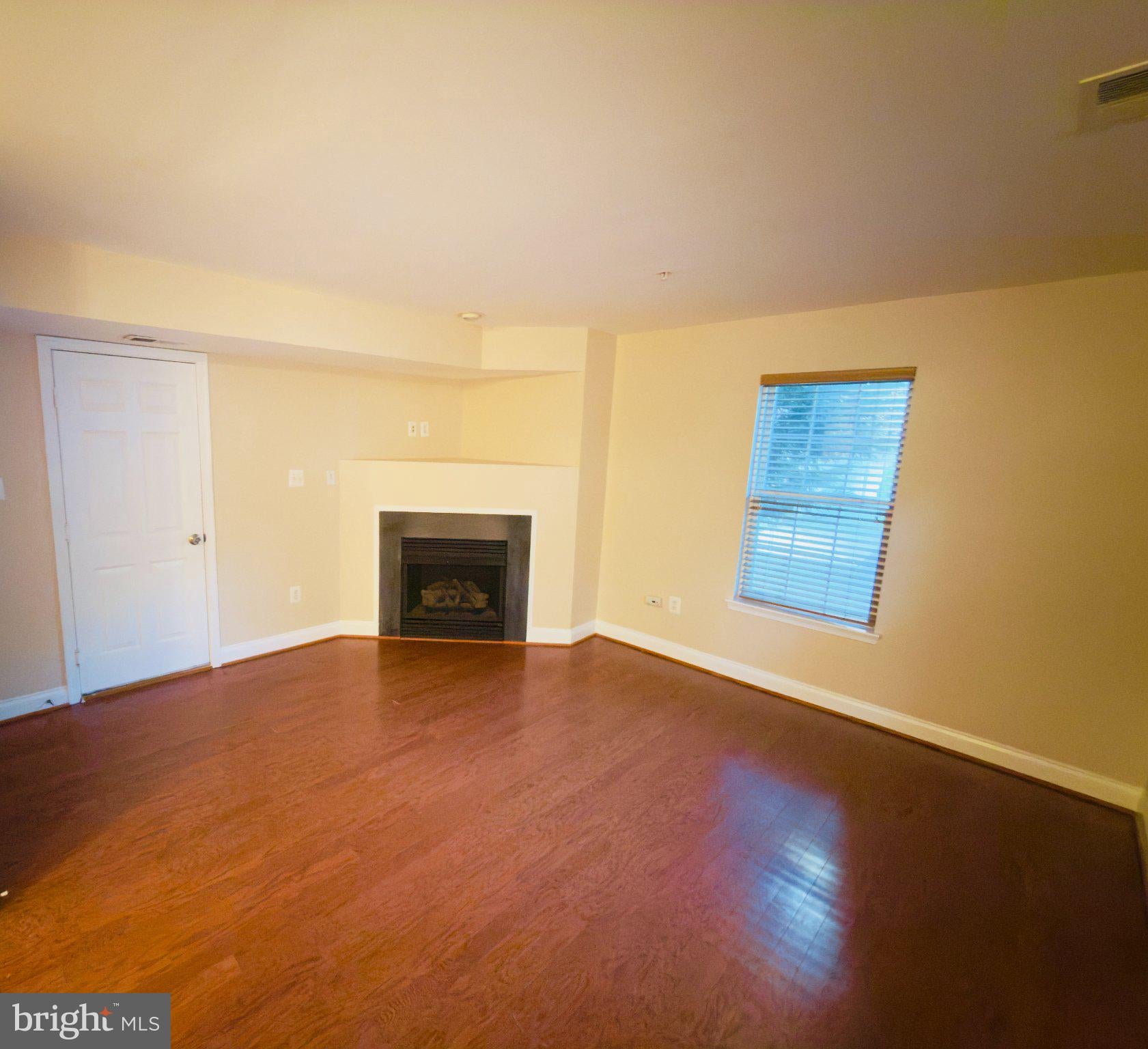 205 GARDEN VIEW WAY