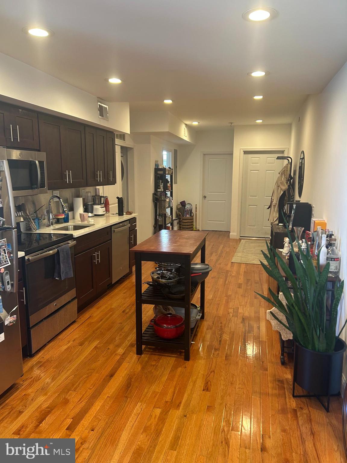 PASSYUNK SQUARE - Residential Lease