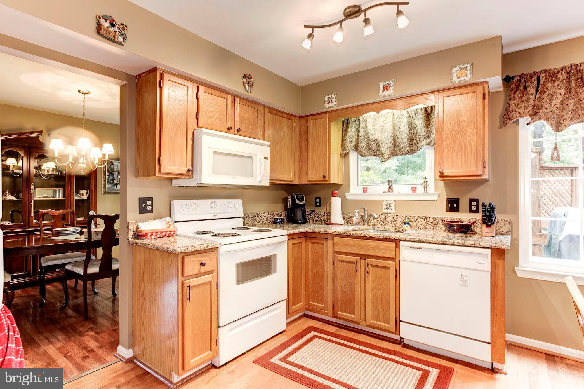 LAKE RIDGE - Residential