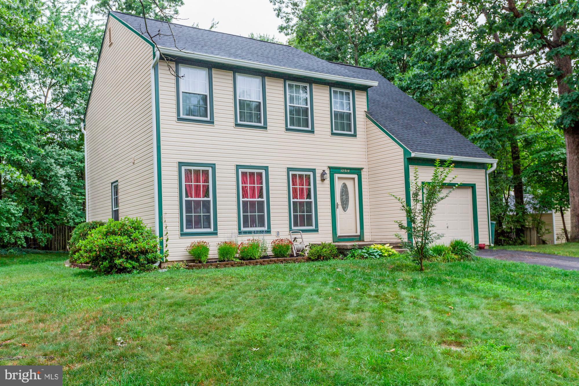 LAKE RIDGE - Residential