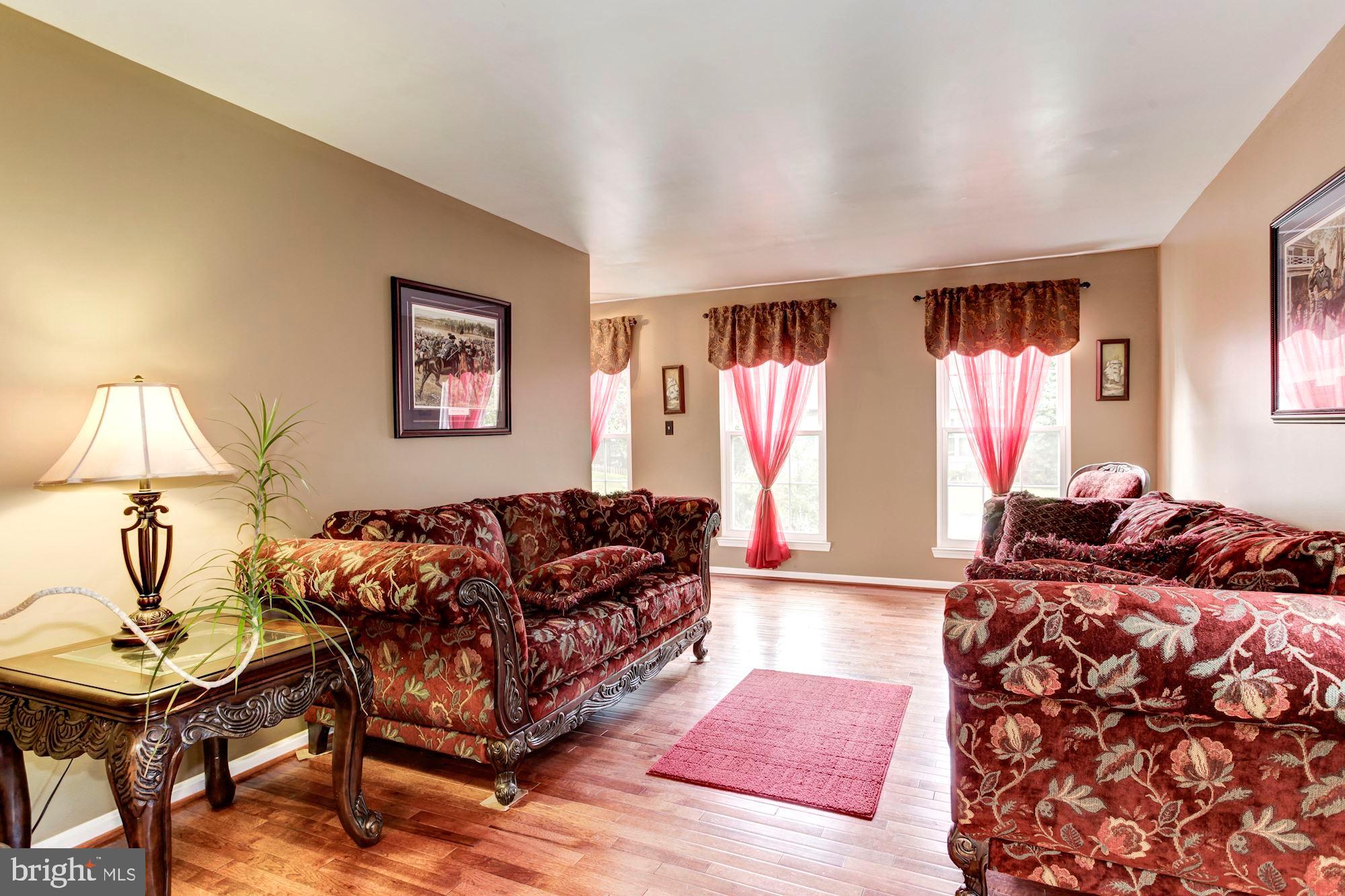 LAKE RIDGE - Residential