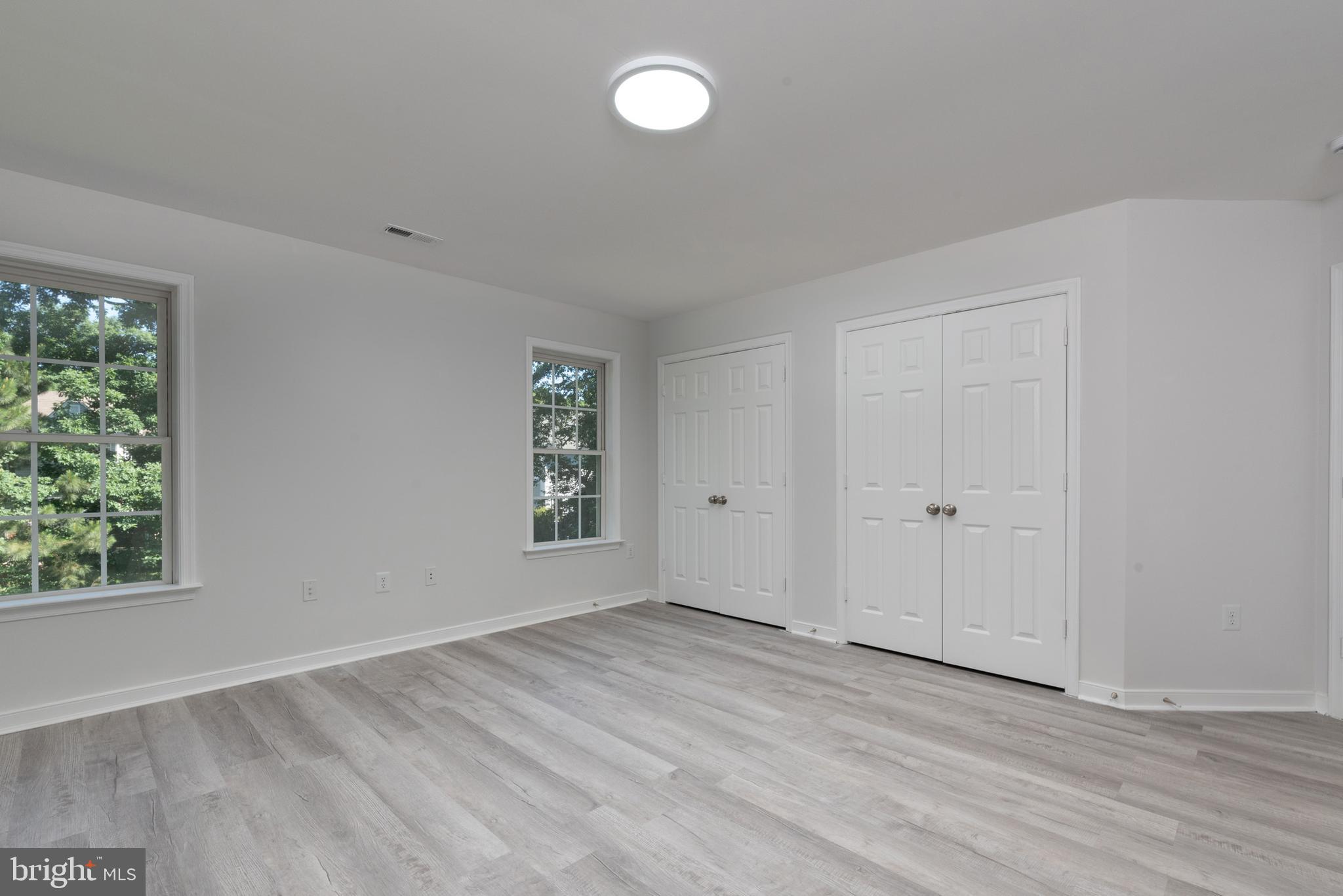 HAMPTON PARK - Residential