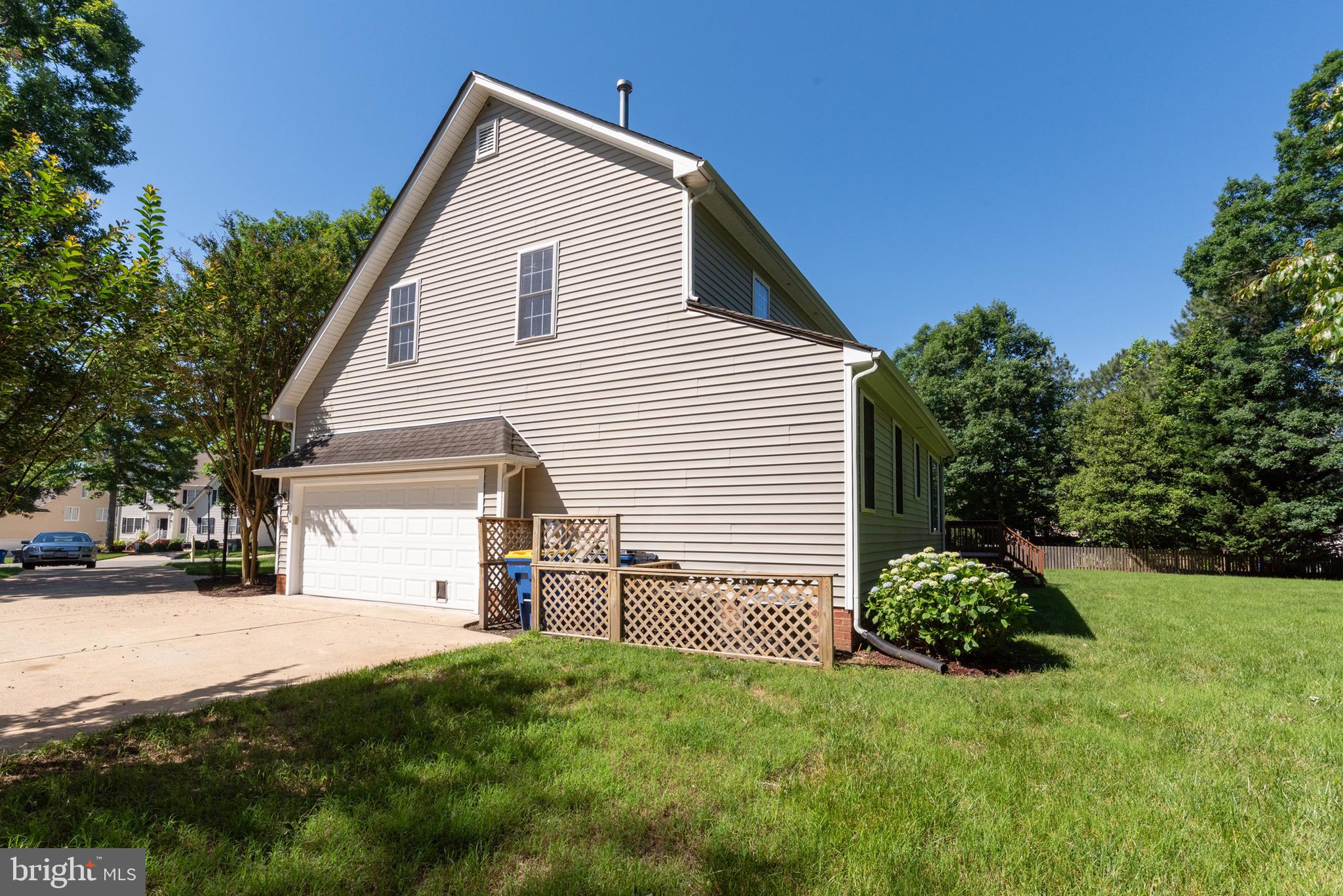 HAMPTON PARK - Residential