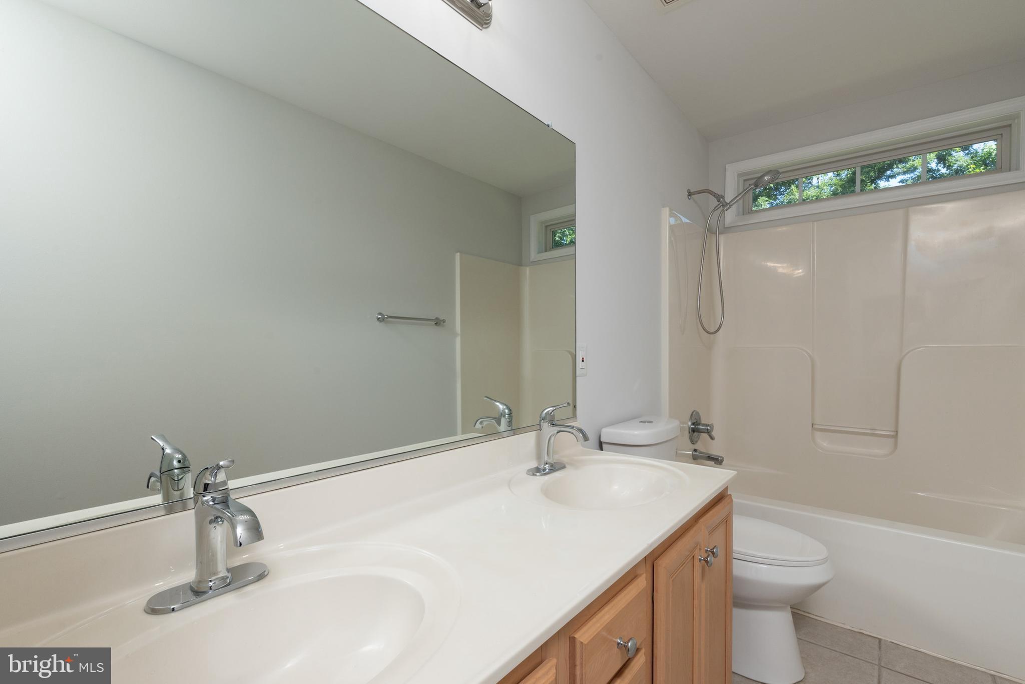 HAMPTON PARK - Residential