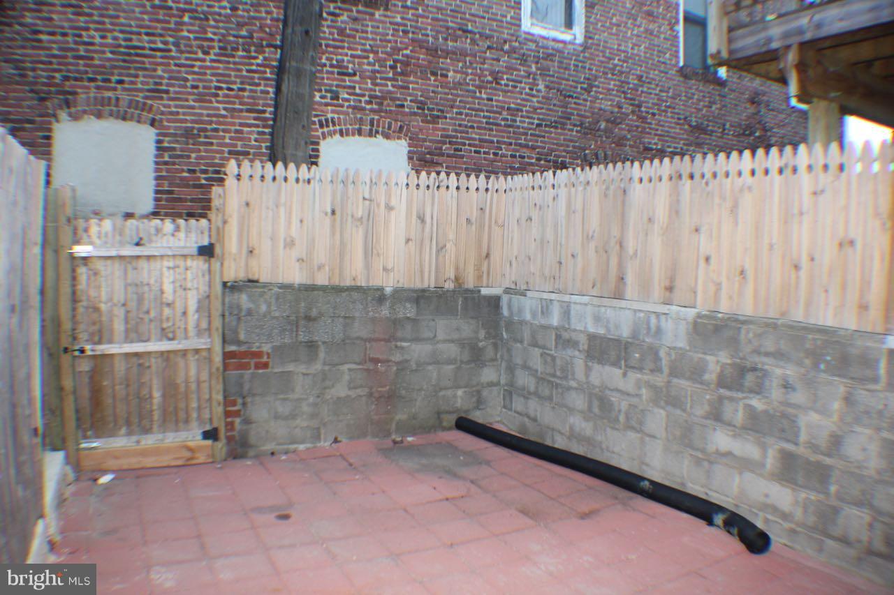 BUTCHER'S HILL - Residential Lease