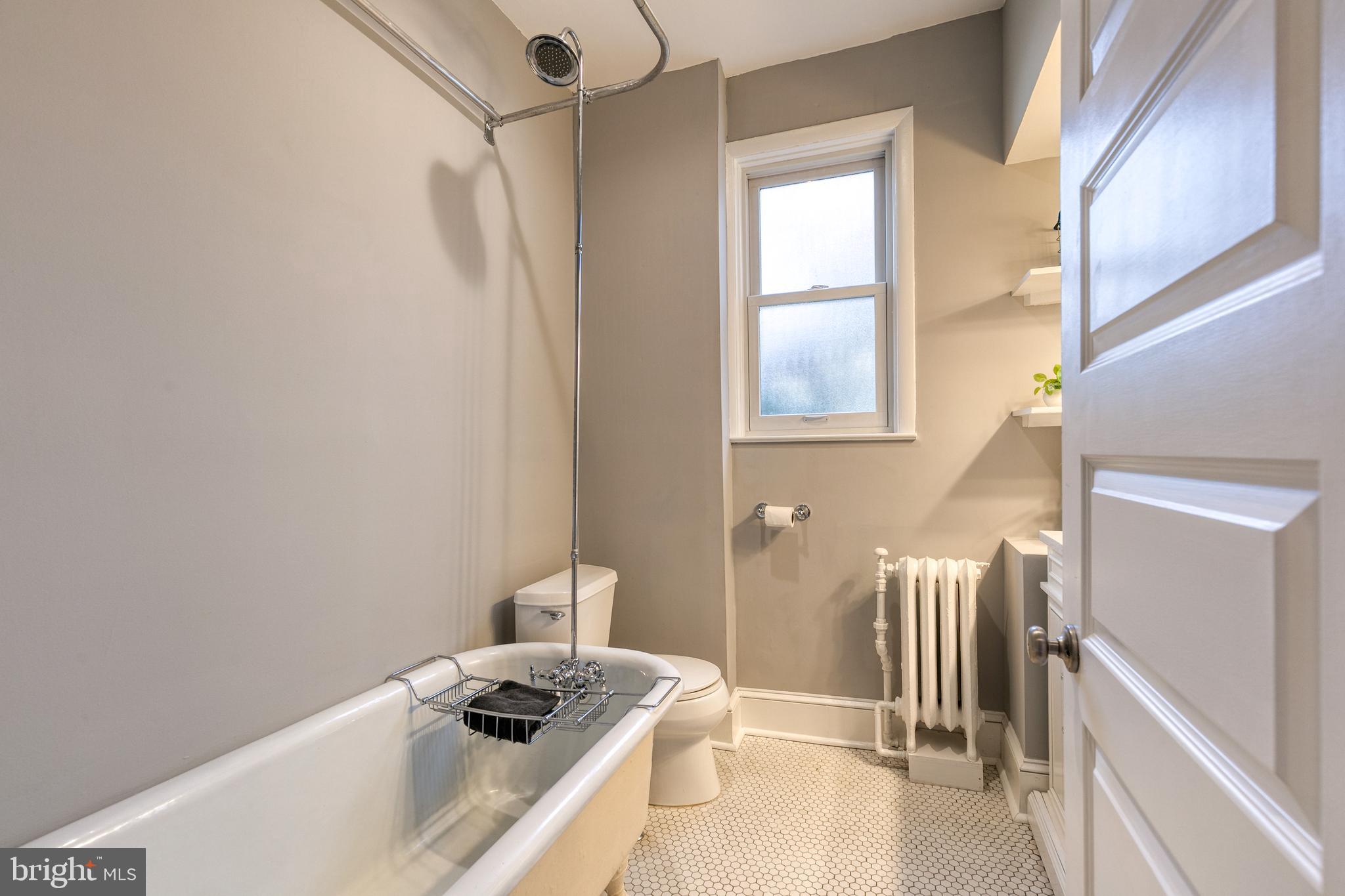 MEDFIELD - Residential