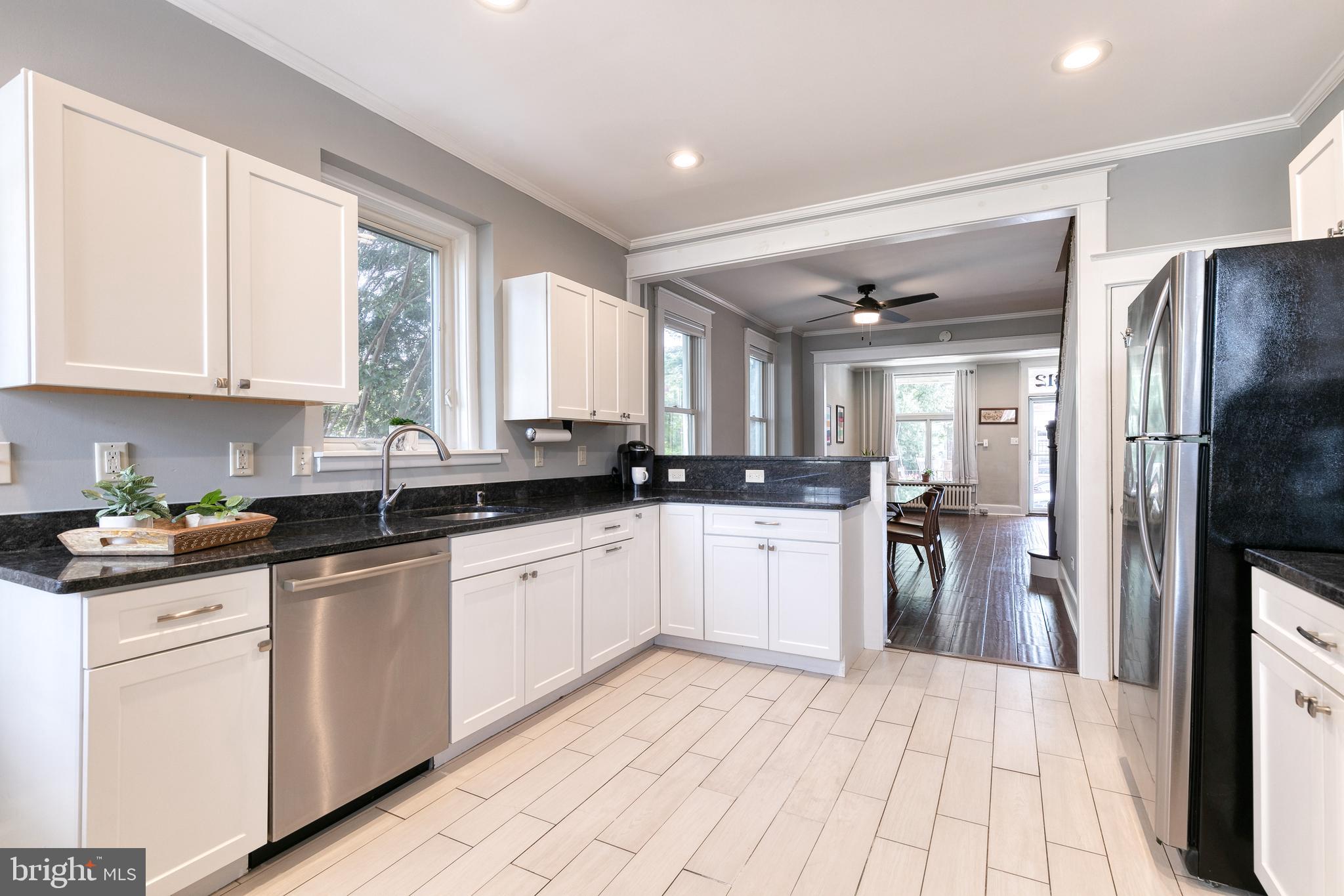 MEDFIELD - Residential