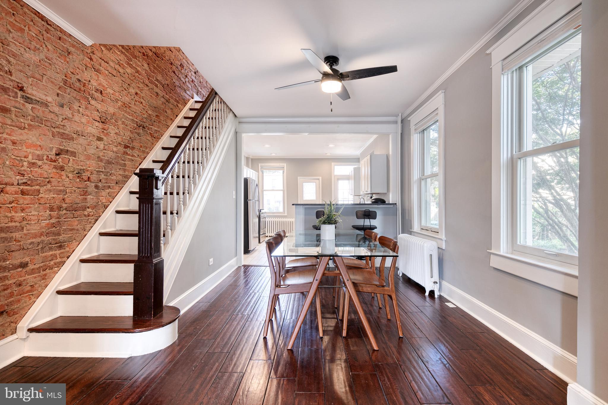 MEDFIELD - Residential