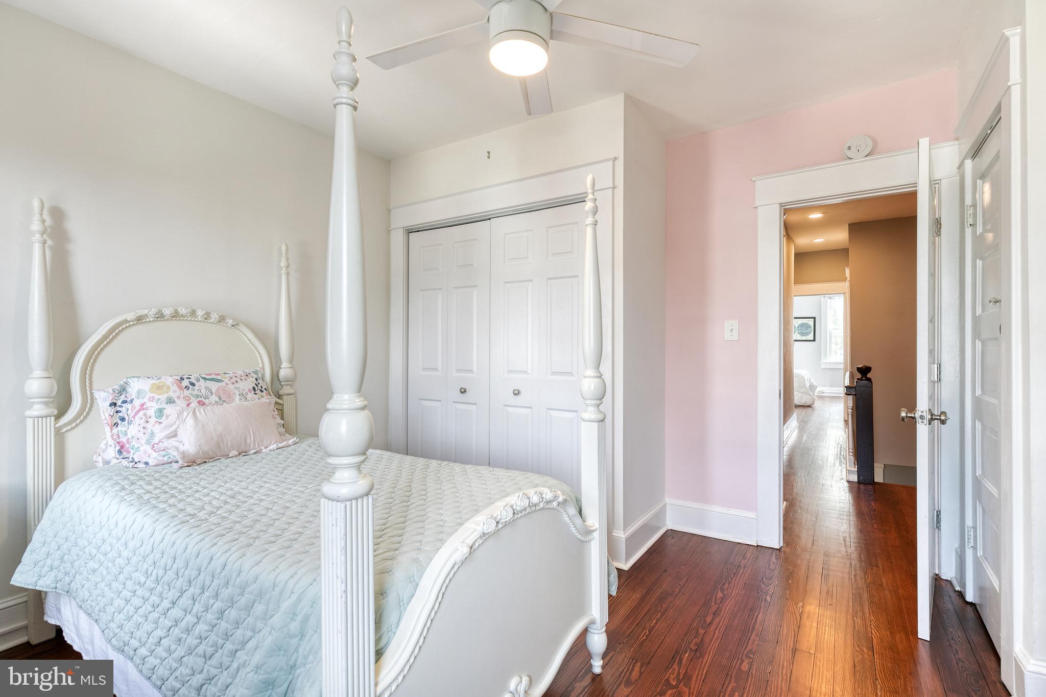 MEDFIELD - Residential