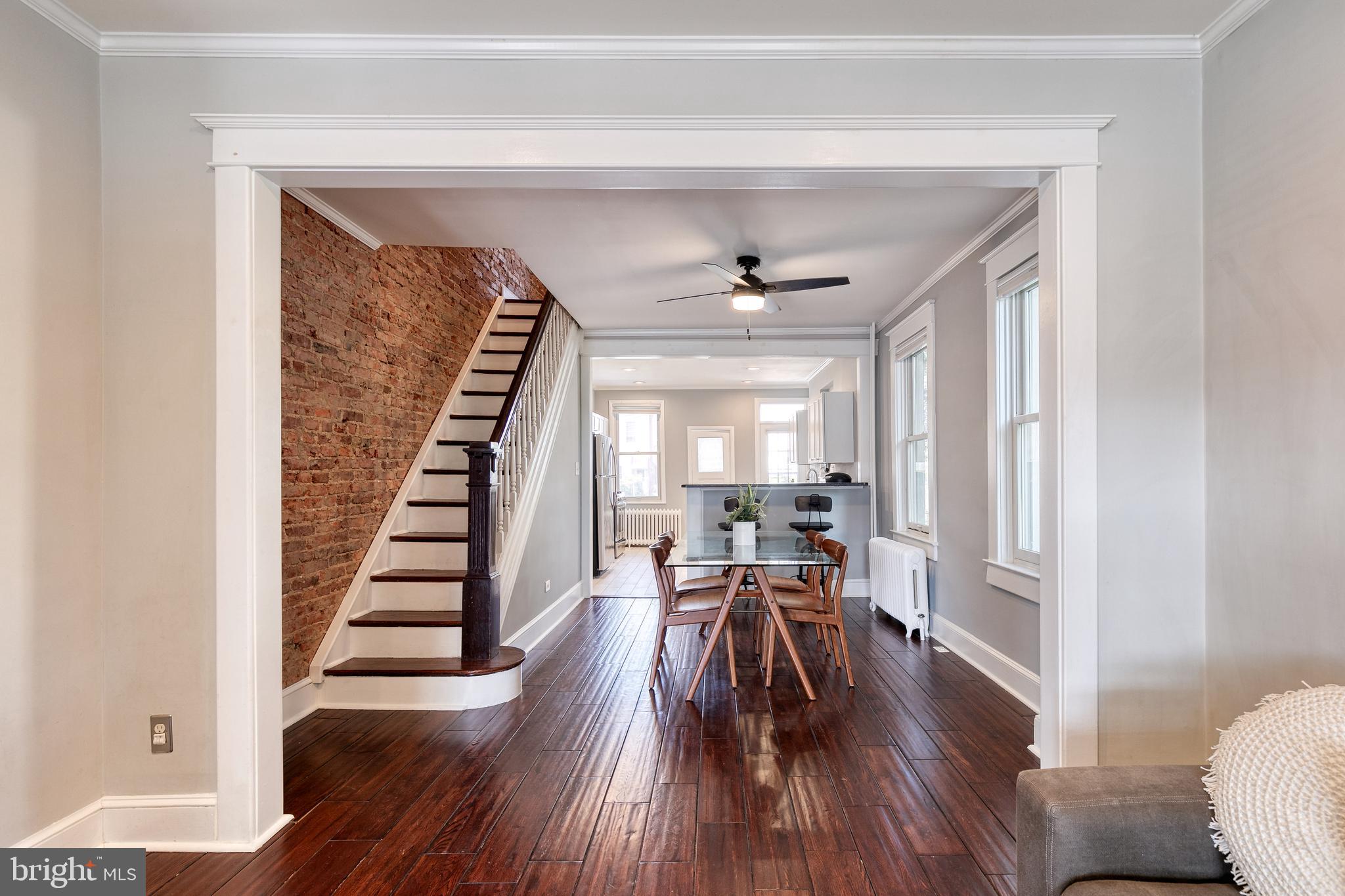 MEDFIELD - Residential