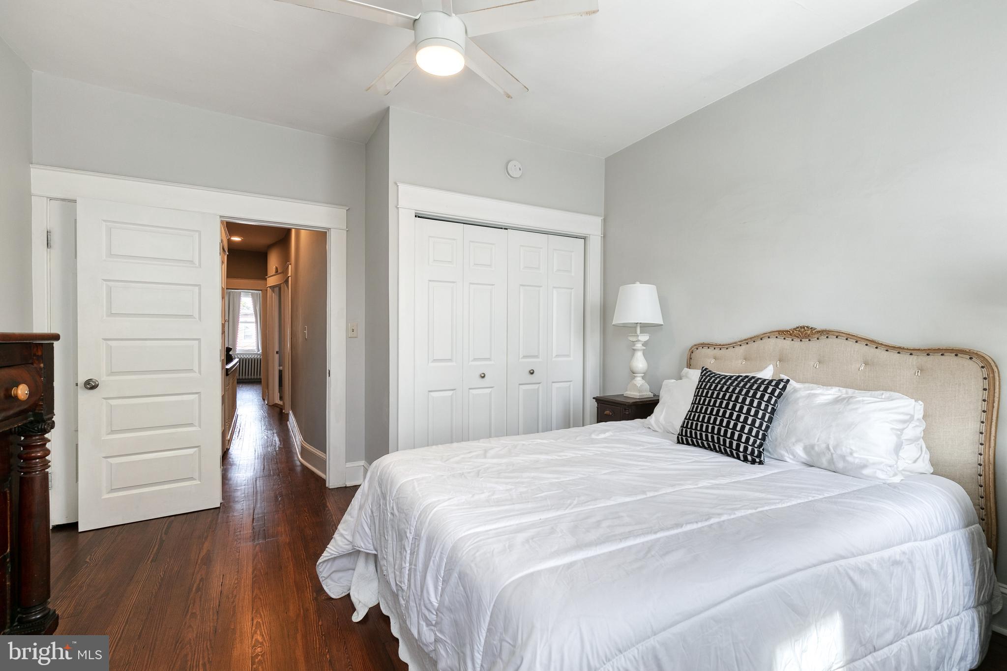 MEDFIELD - Residential