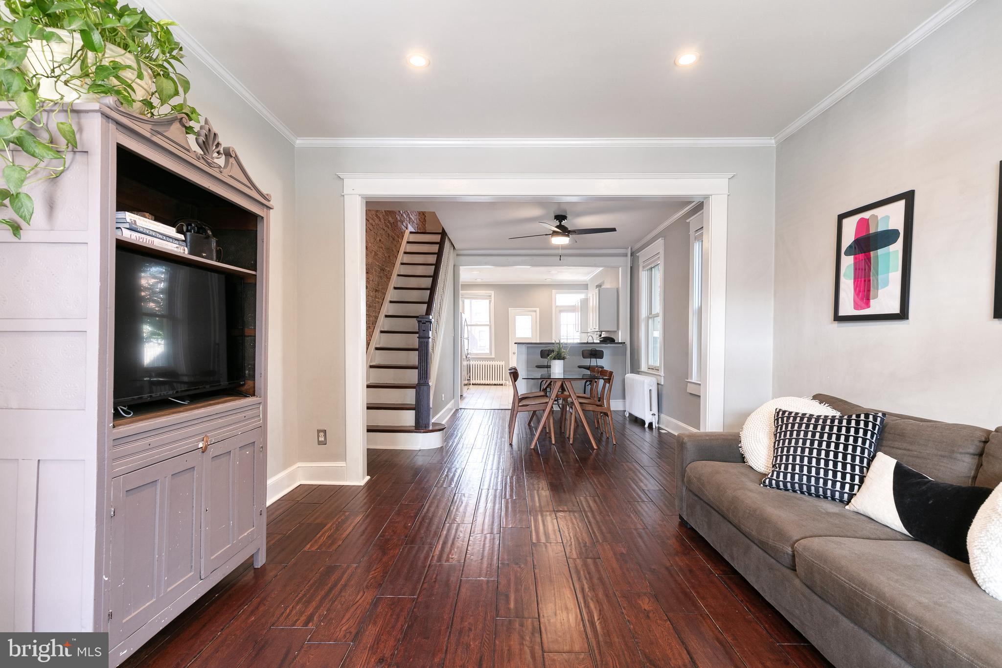 MEDFIELD - Residential