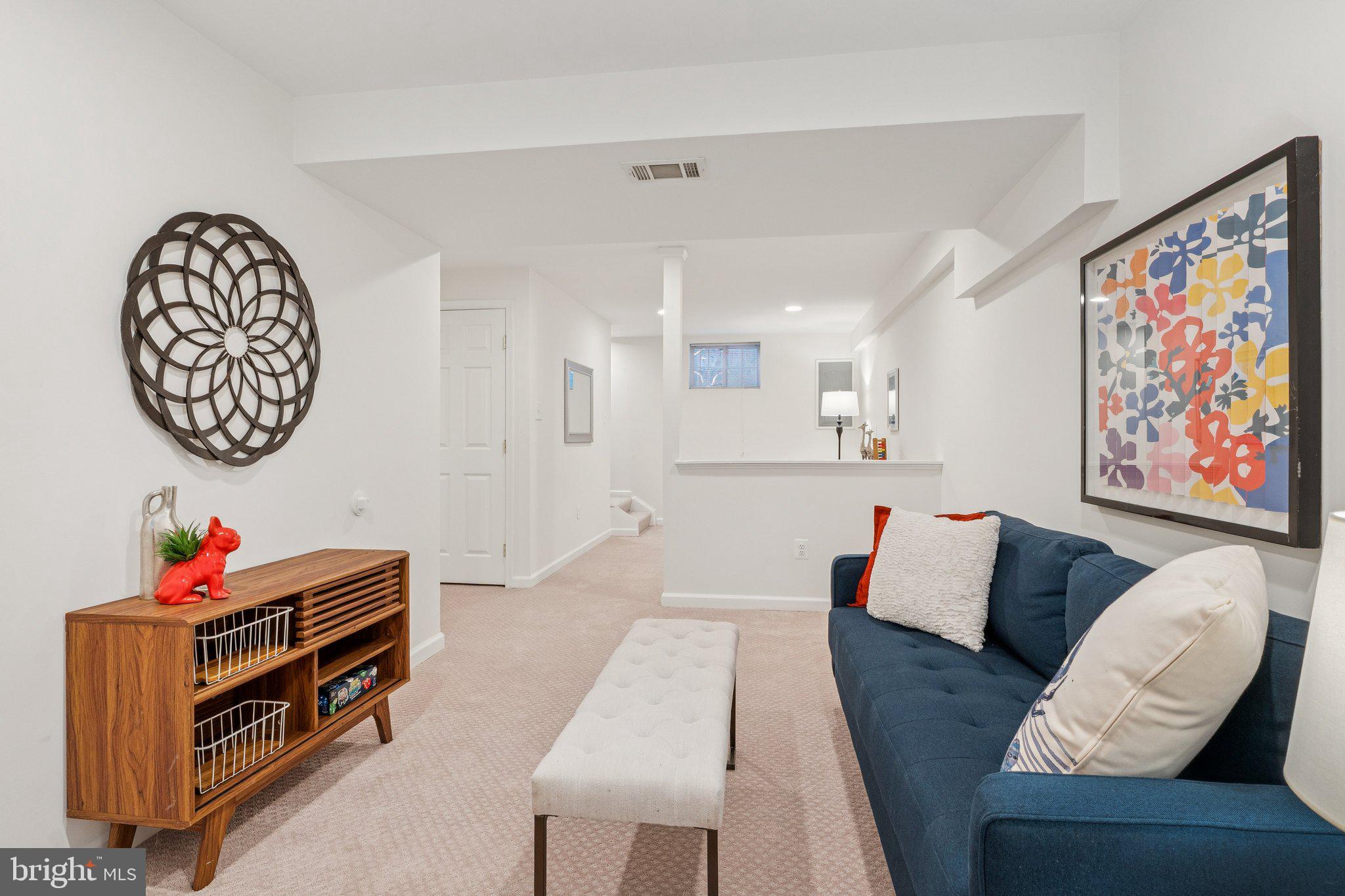 HARRIETT PARK - Residential