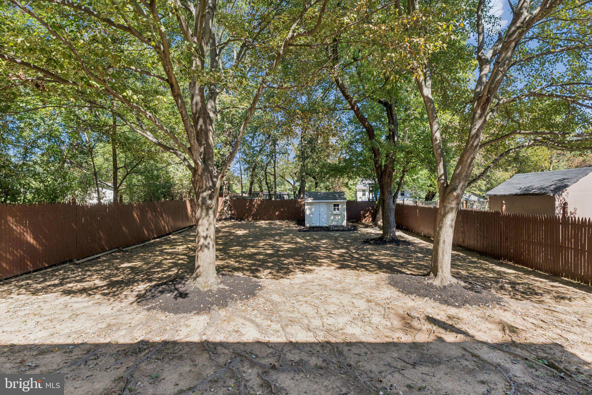 HARRIETT PARK - Residential