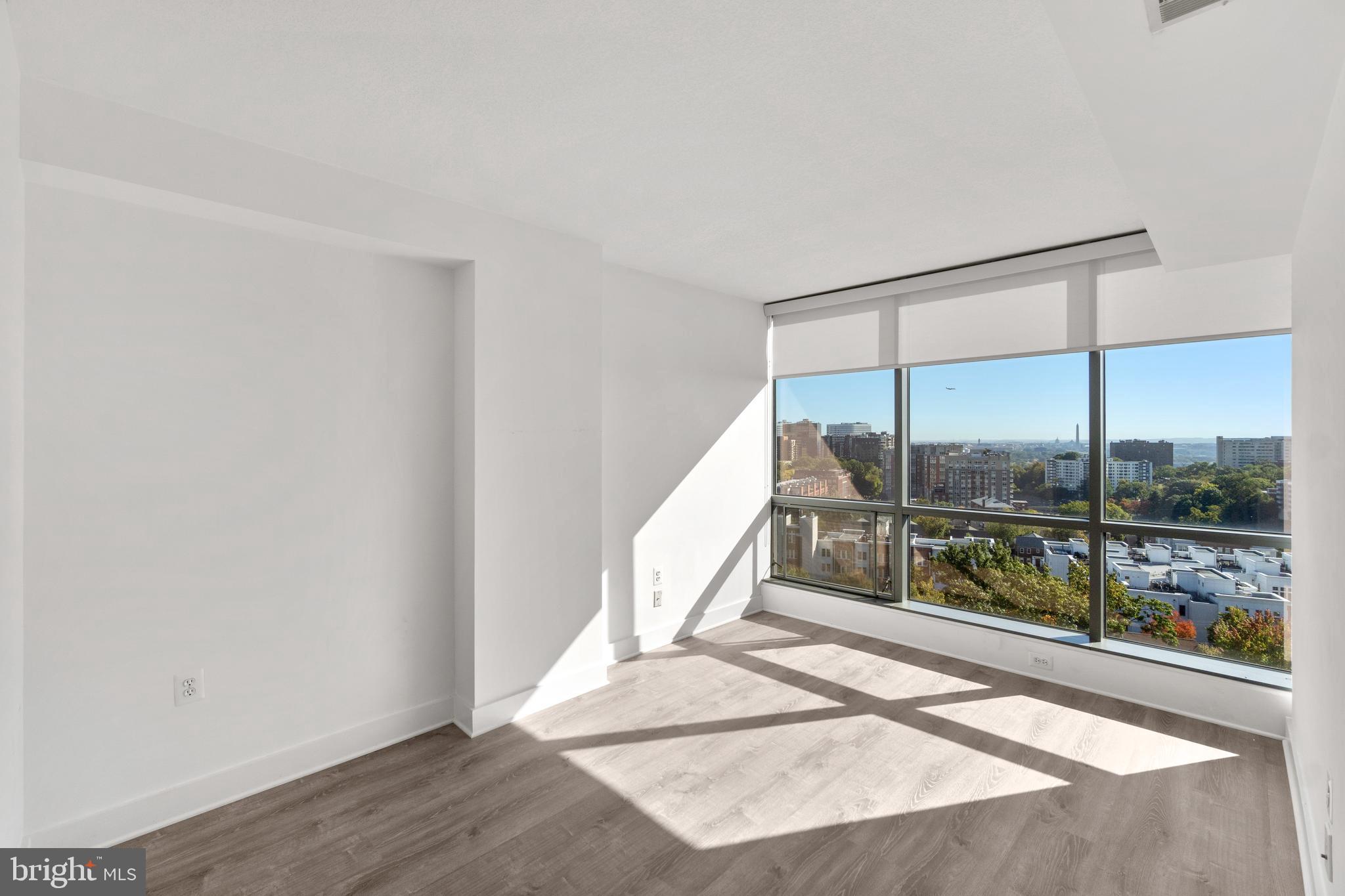 CLARENDON - Residential Lease