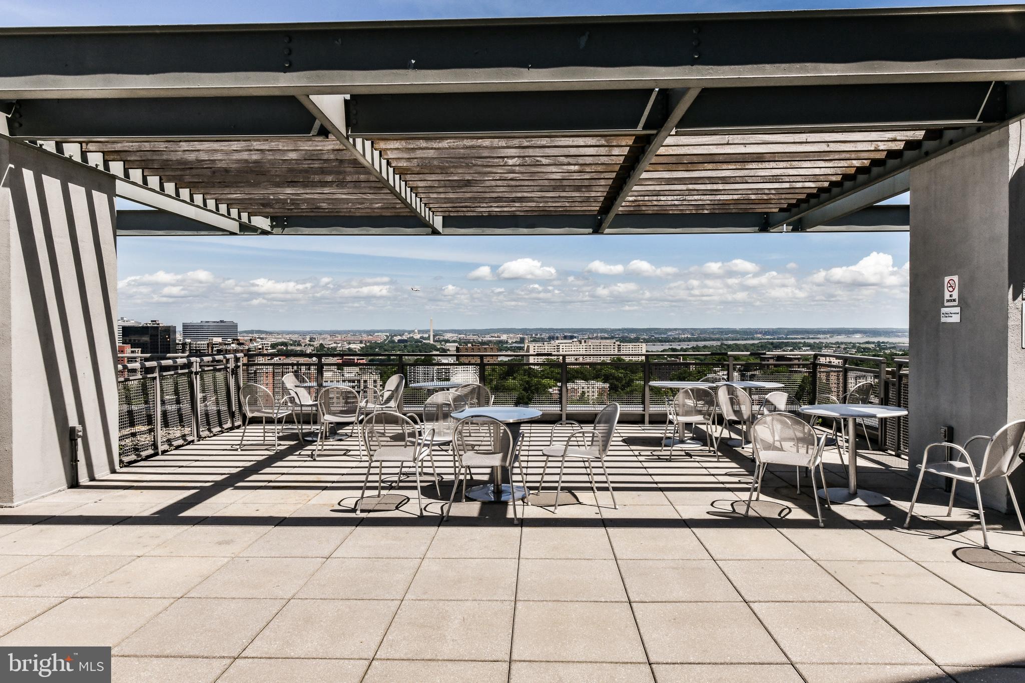 CLARENDON - Residential Lease