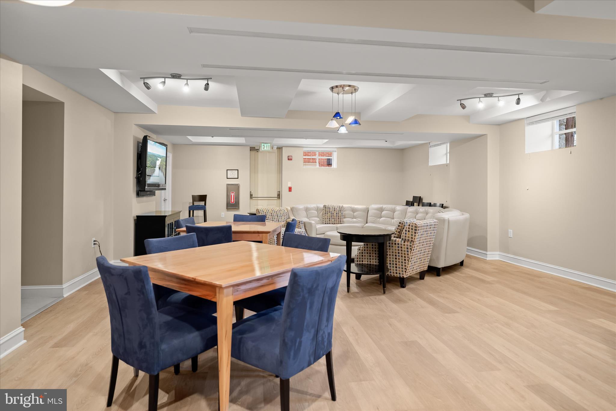 ACTONS LANDING CONDOS - Residential