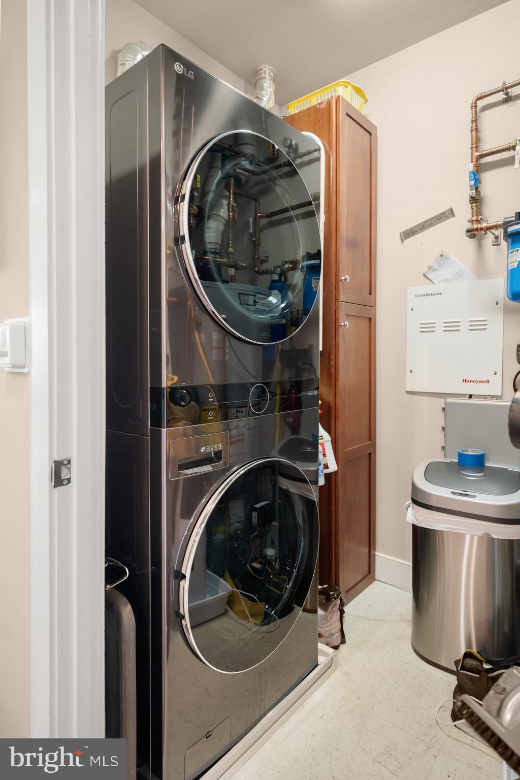 ACTONS LANDING CONDOS - Residential