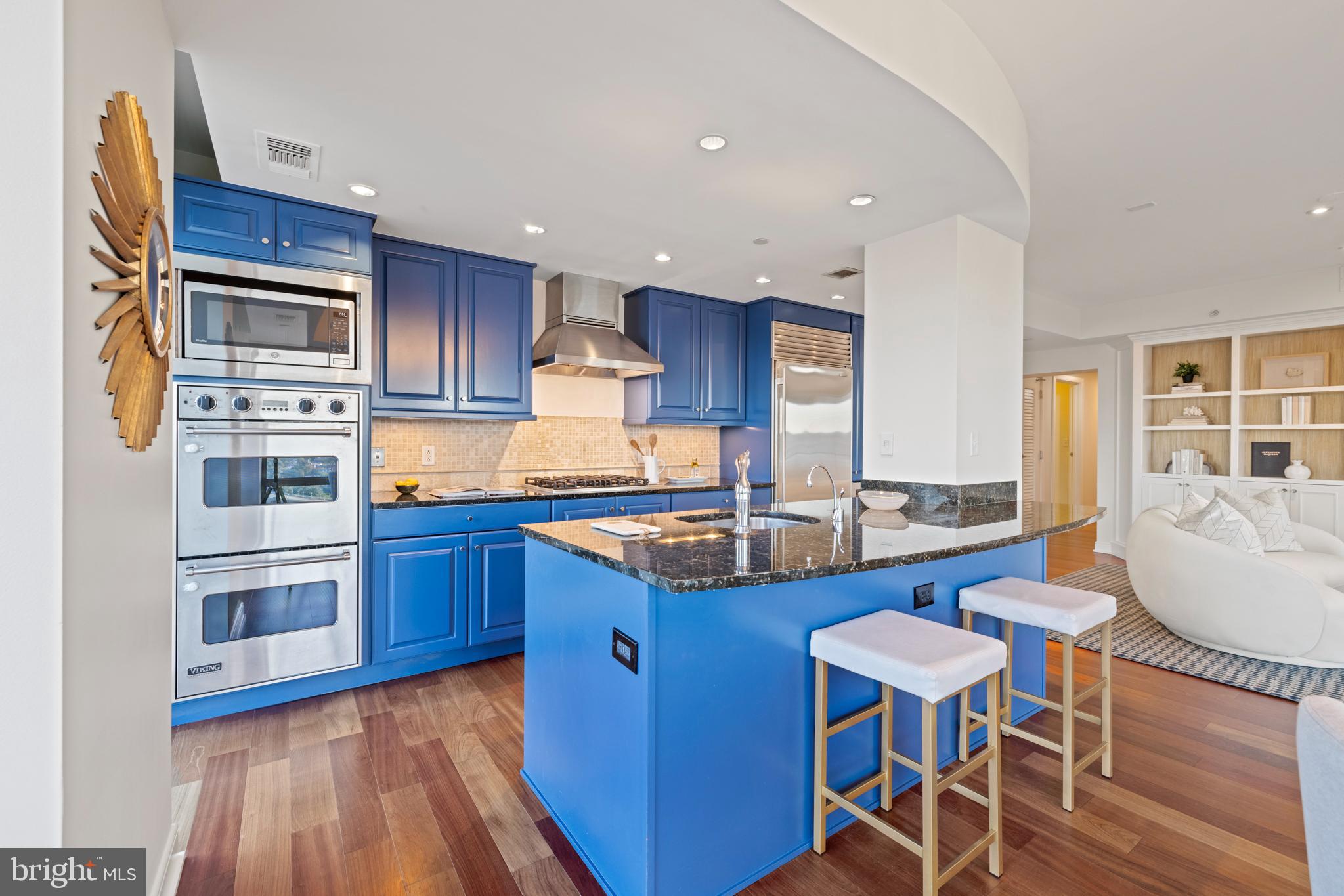 ROSSLYN - Residential